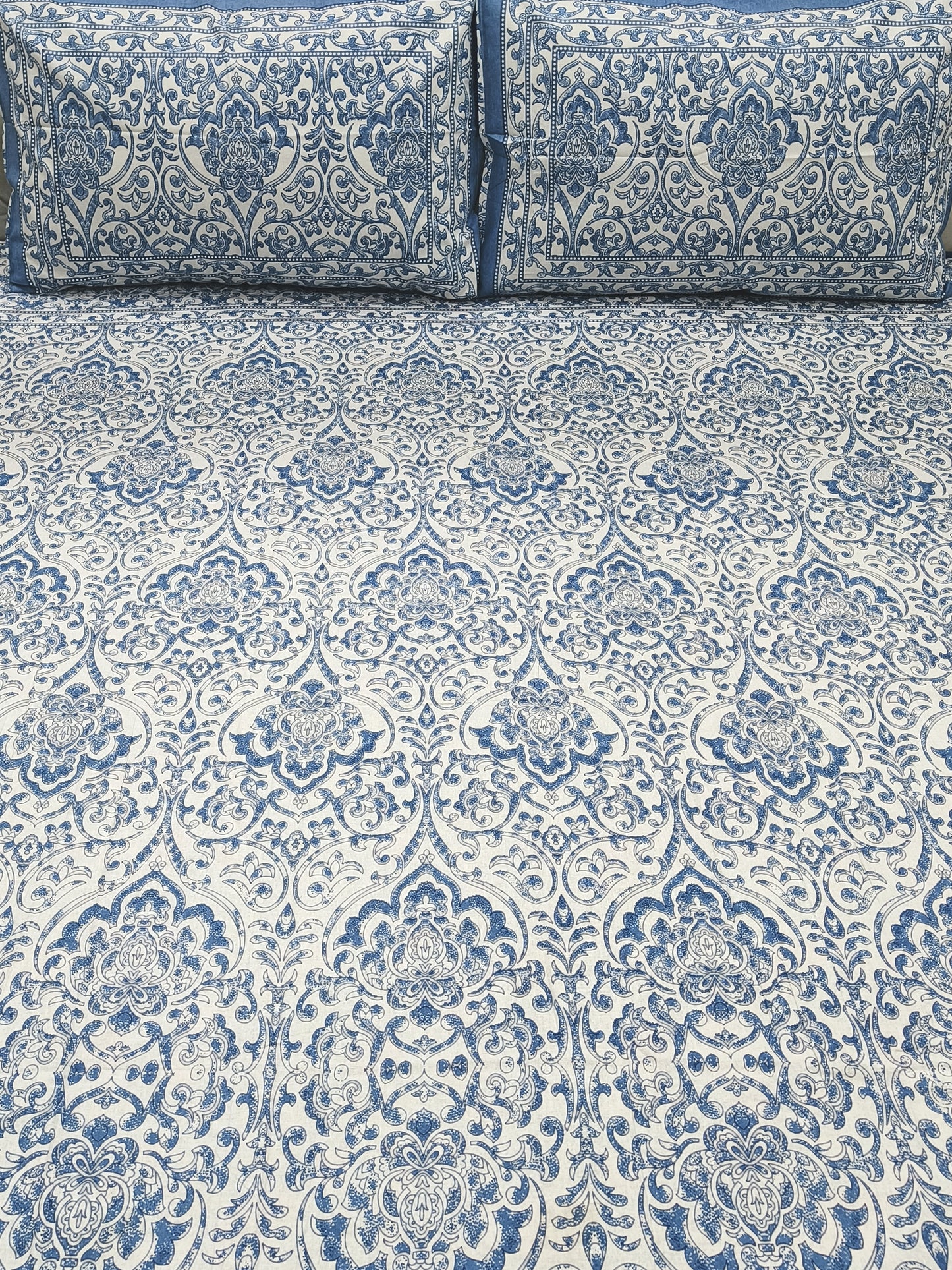 FRESH ARRIVALS Gulbahaar King Size Bedsheets