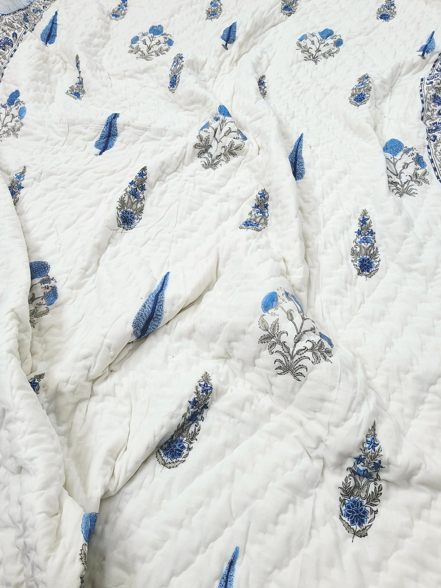 FRESH ARRIVAL Single Bed Quilts