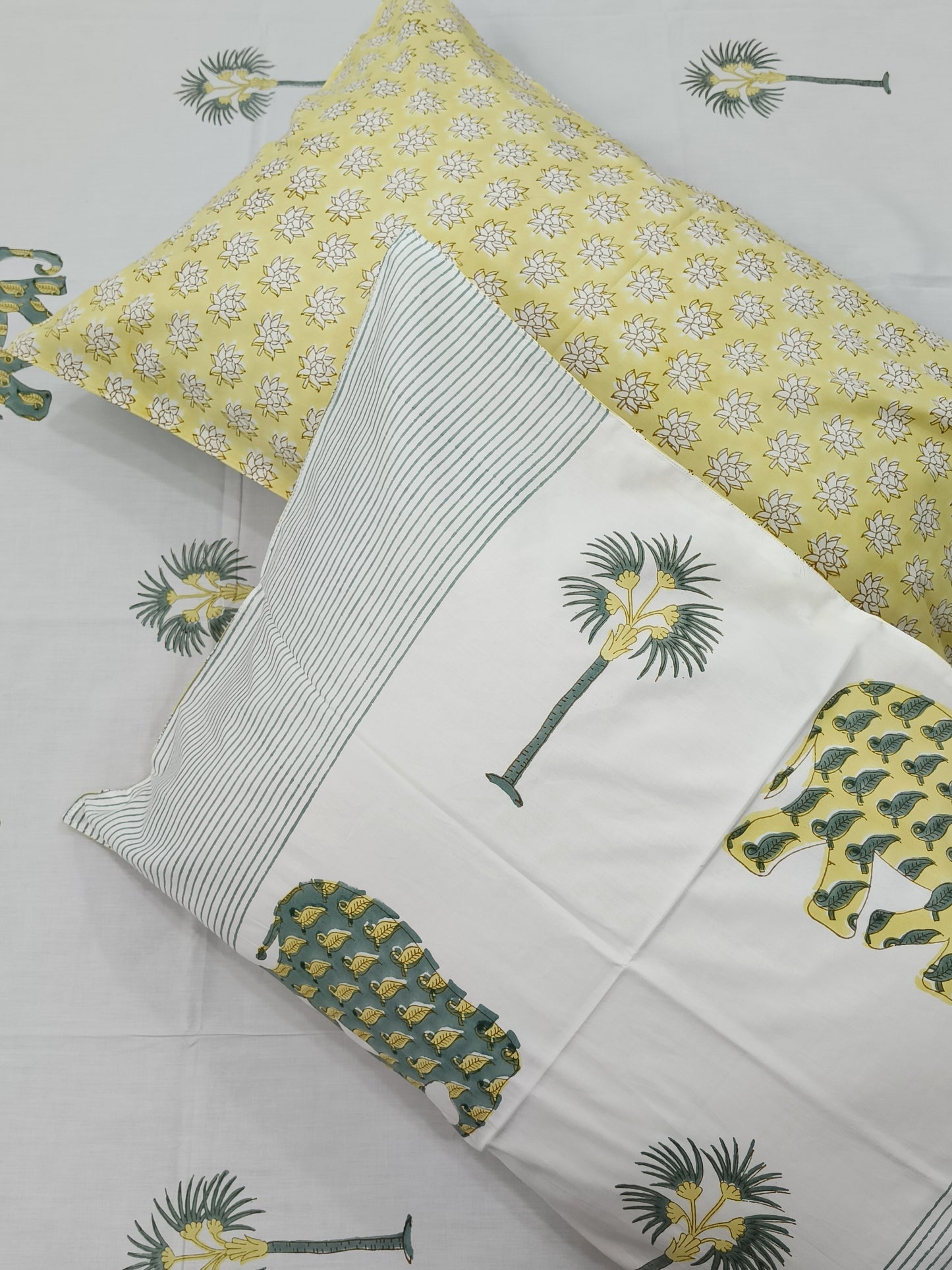 QUEEN Fitted Sheet