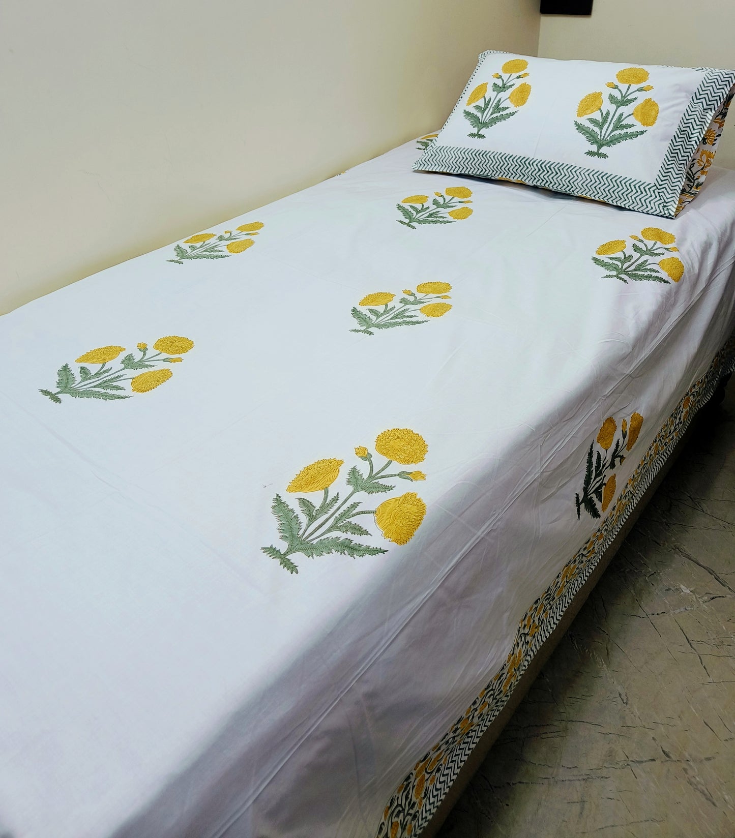Twin Bedsheets/Single Bedsheets