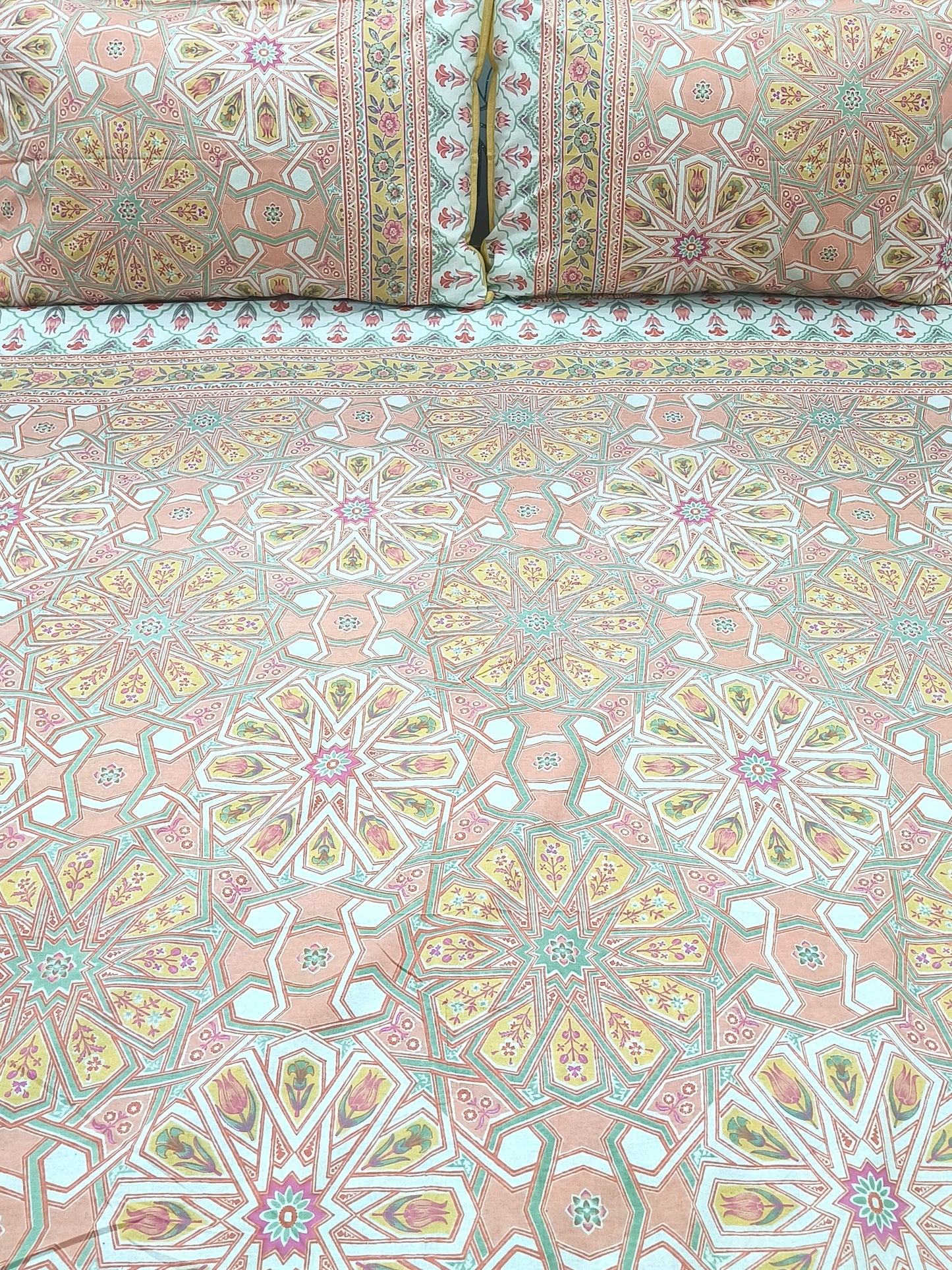 FRESH ARRIVALS Gulbahaar King Size Bedsheets