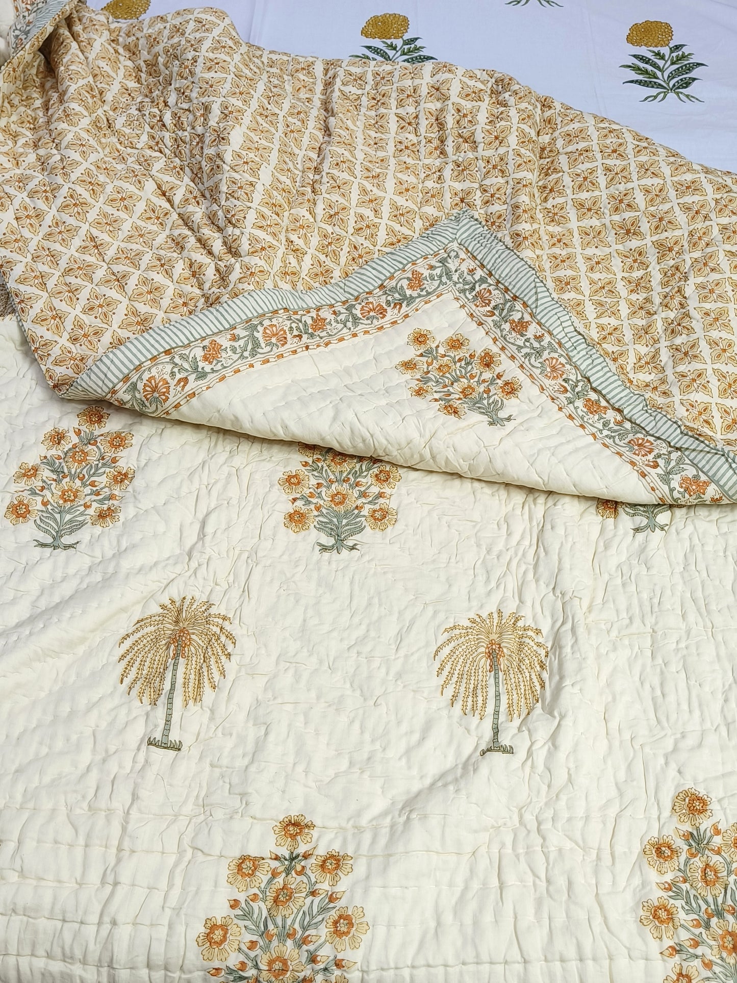 FRESH ARRIVAL Quilts (Double Bed)
