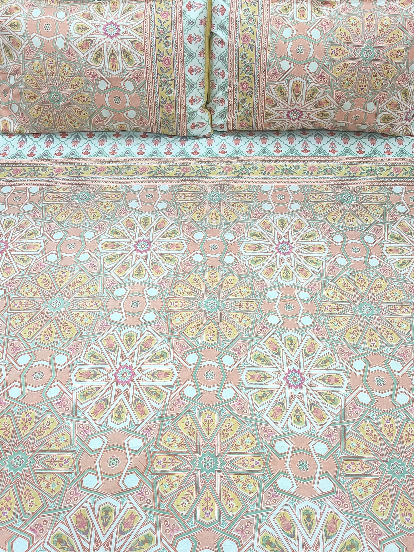 FRESH ARRIVALS Gulbahaar King Size Bedsheets