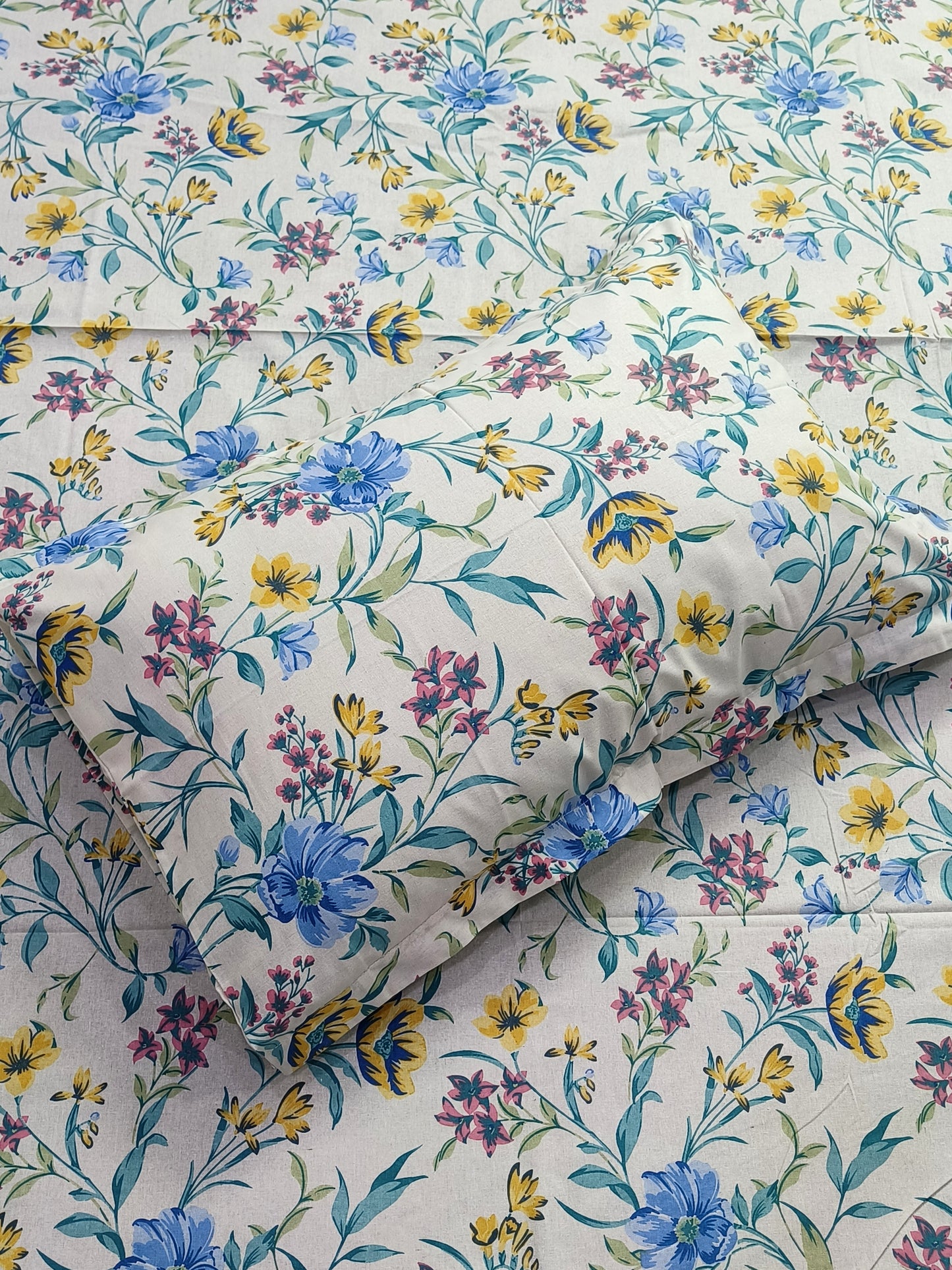 FRESH ARRIVAL Floral Print Sadabahaar Bedsheet