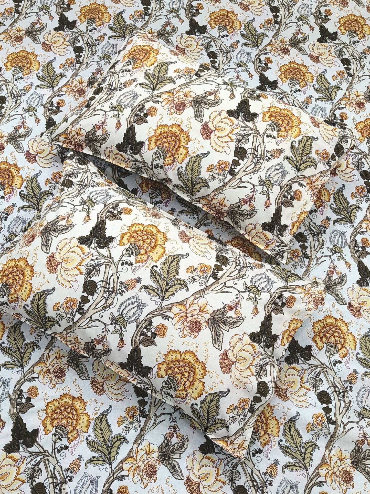 FRESH ARRIVALS Gulbahaar King Size Bedsheets