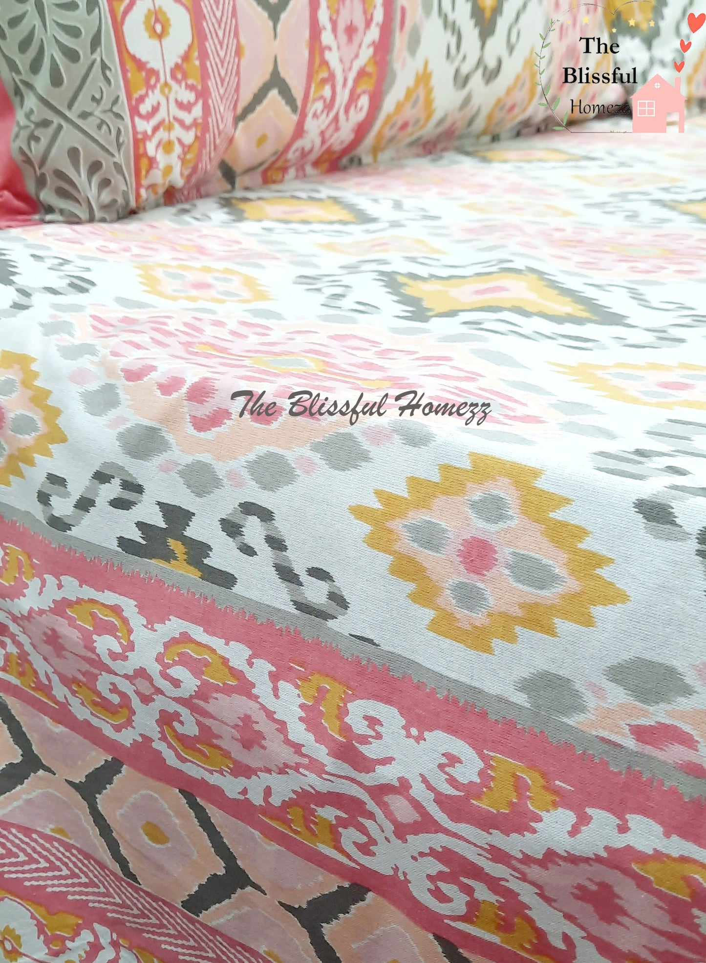 IKKAT Gulbahaar King Size Bedsheets