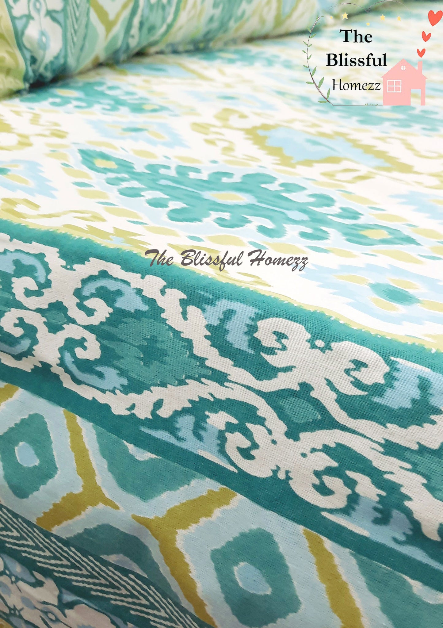 IKKAT Gulbahaar King Size Bedsheets