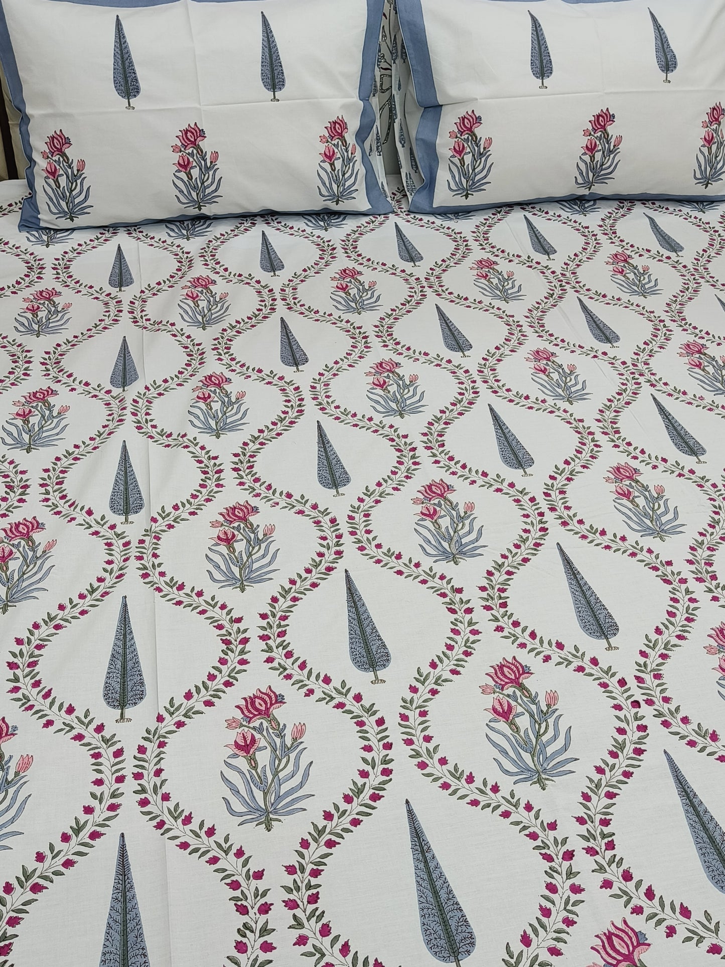 Handblock Printed Premium Bedsheets (Dispatch Time 24 Hours)