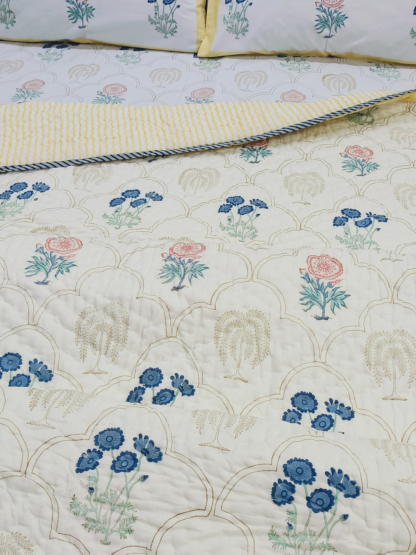 FRESH ARRIVAL Quilts (Double Bed)