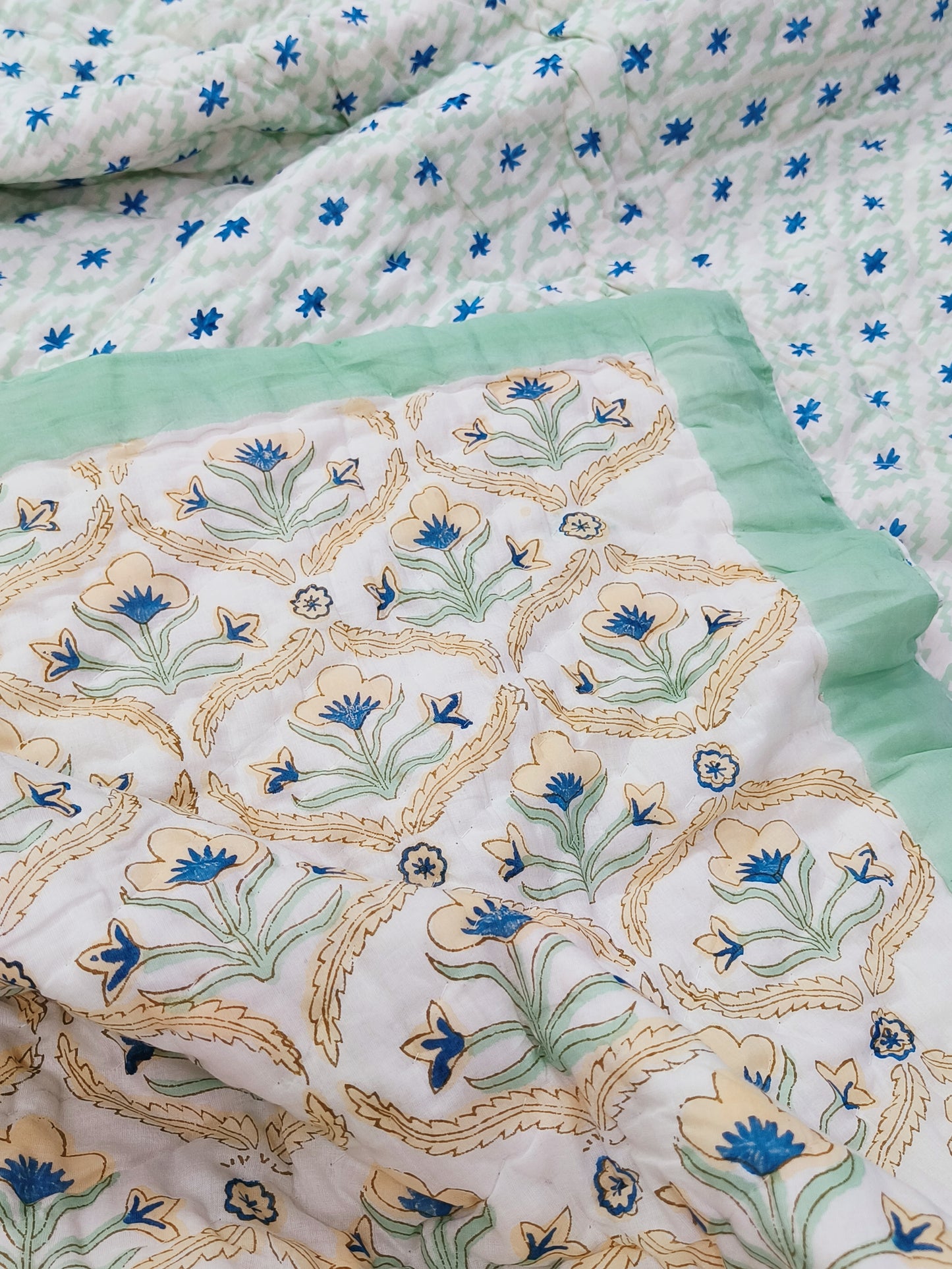 FRESH ARRIVAL Single Bed Quilts