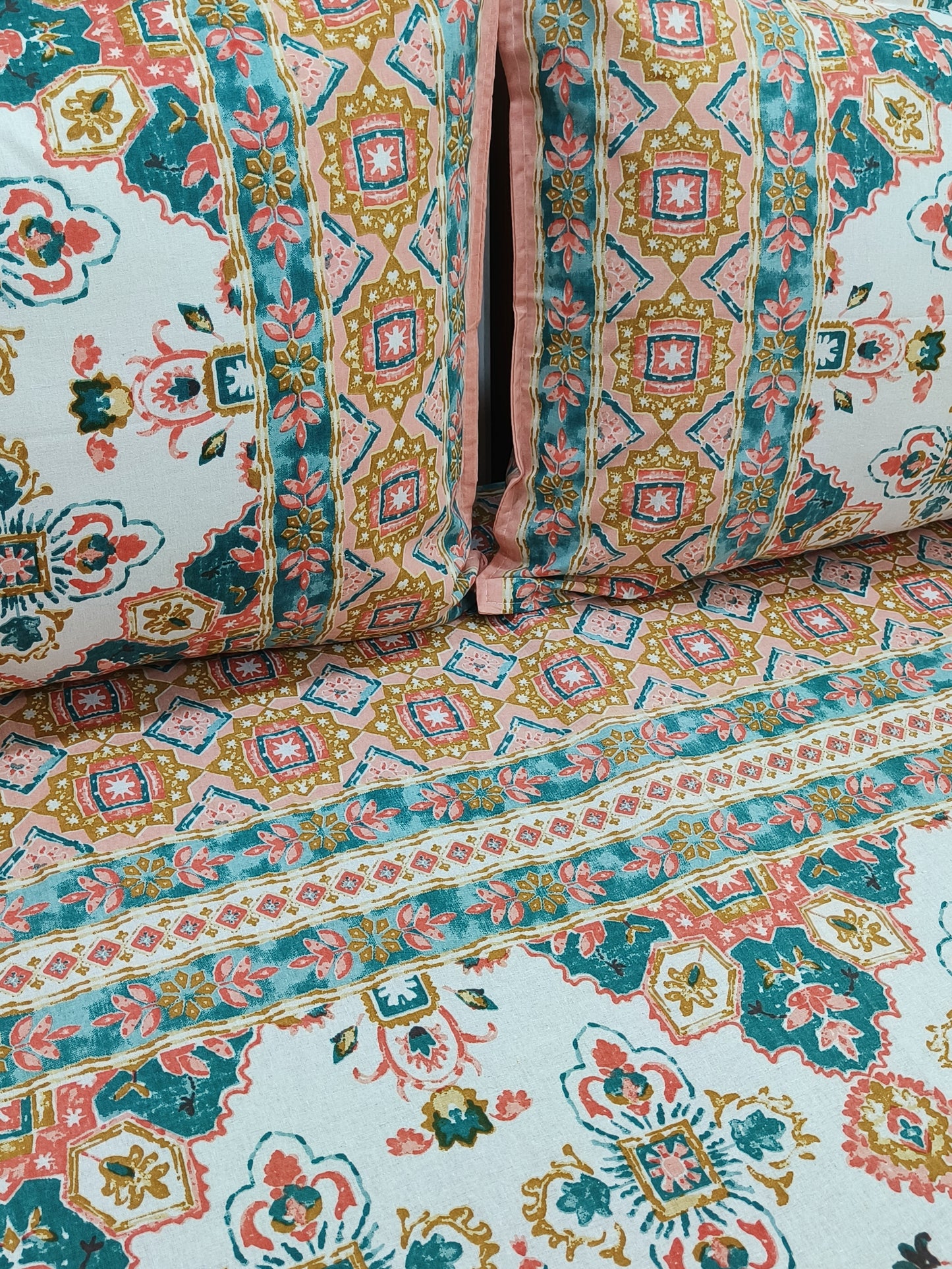 Gulbahaar King Size Bedsheets