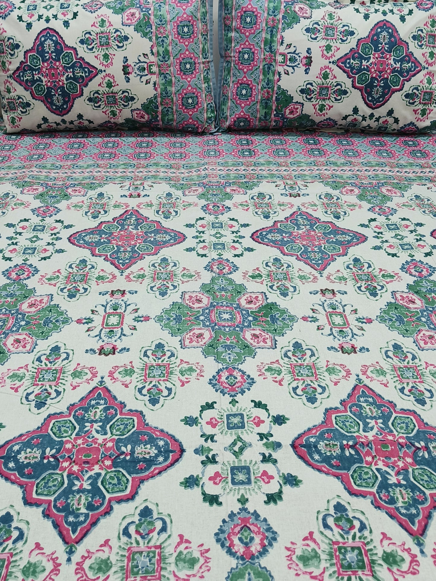 Gulbahaar King Size Bedsheets