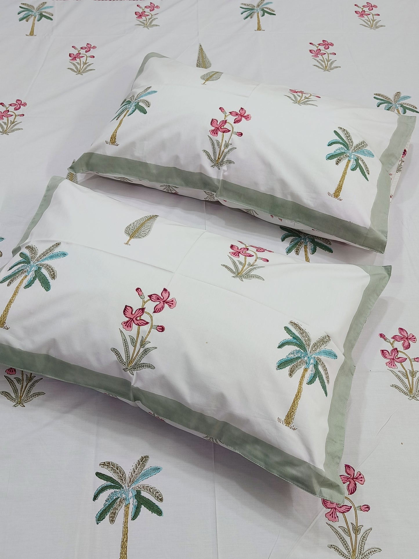 FRESH ARRIVAL Handblock Printed Premium Bedsheets