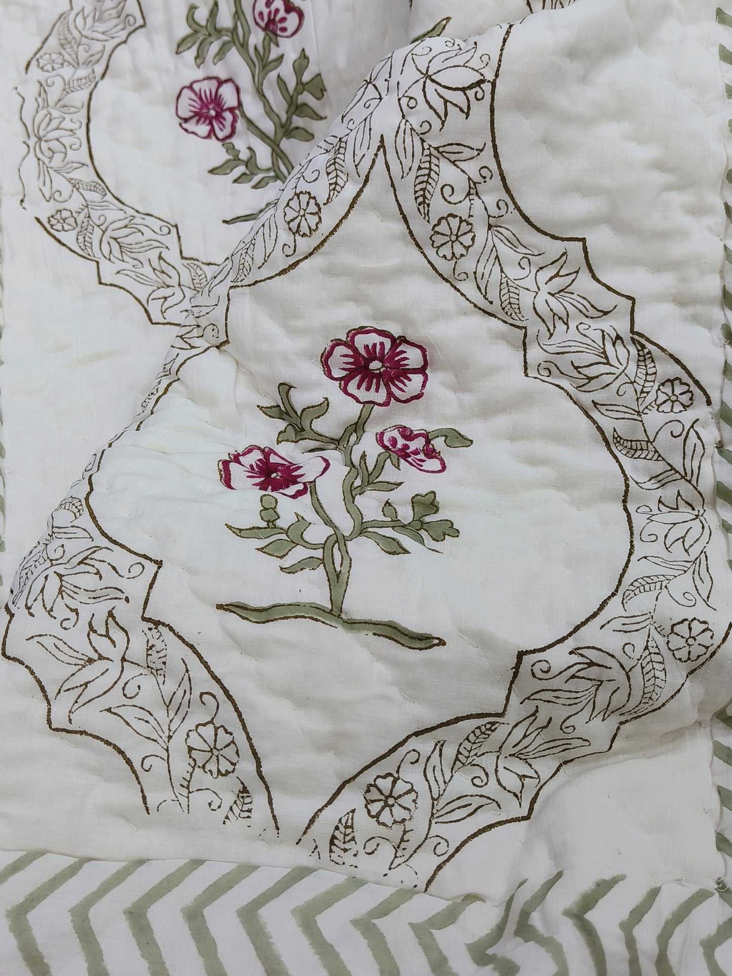 FRESH ARRIVAL Single Bed Quilts