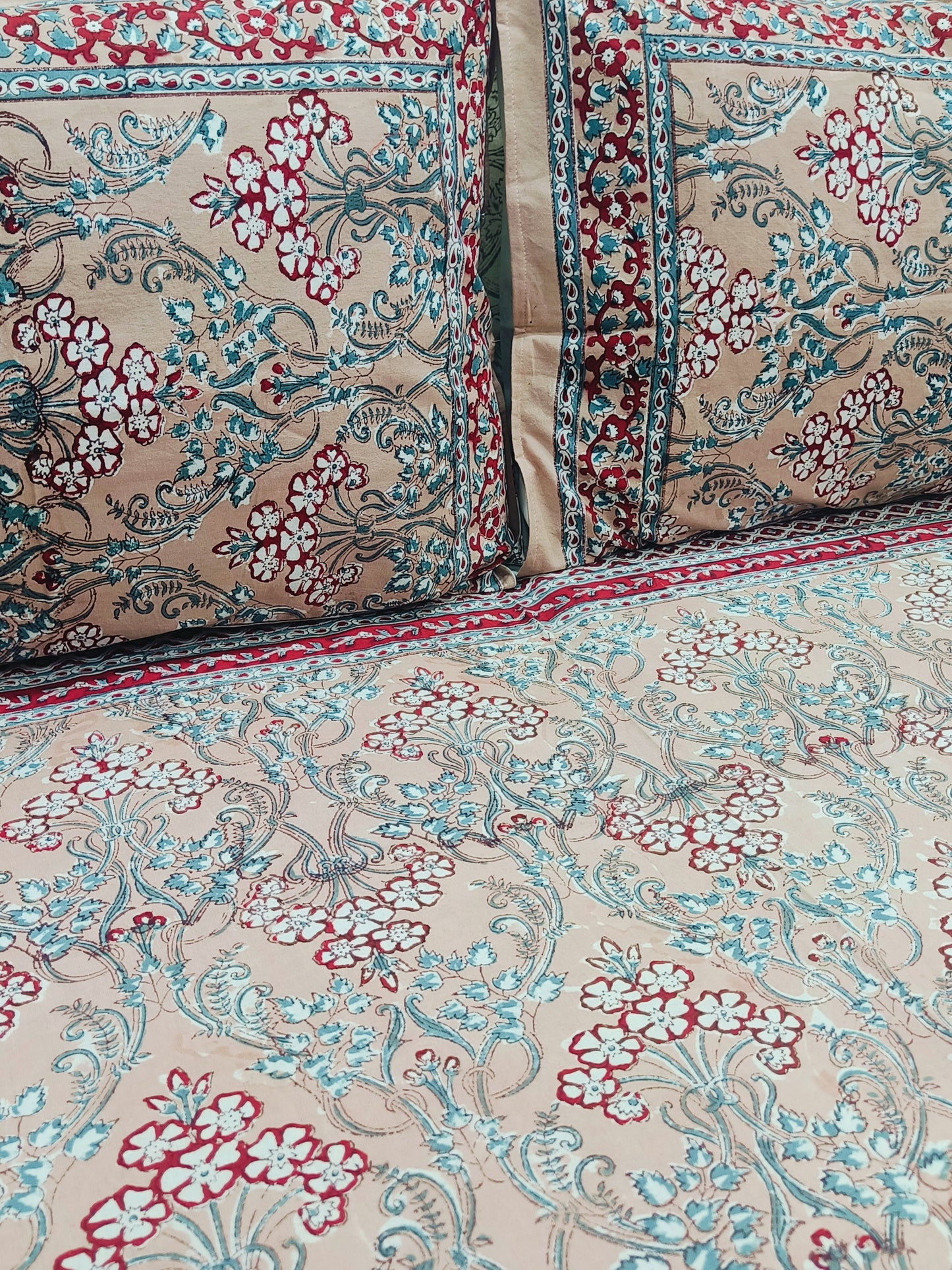 QUEEN Fitted Sheet