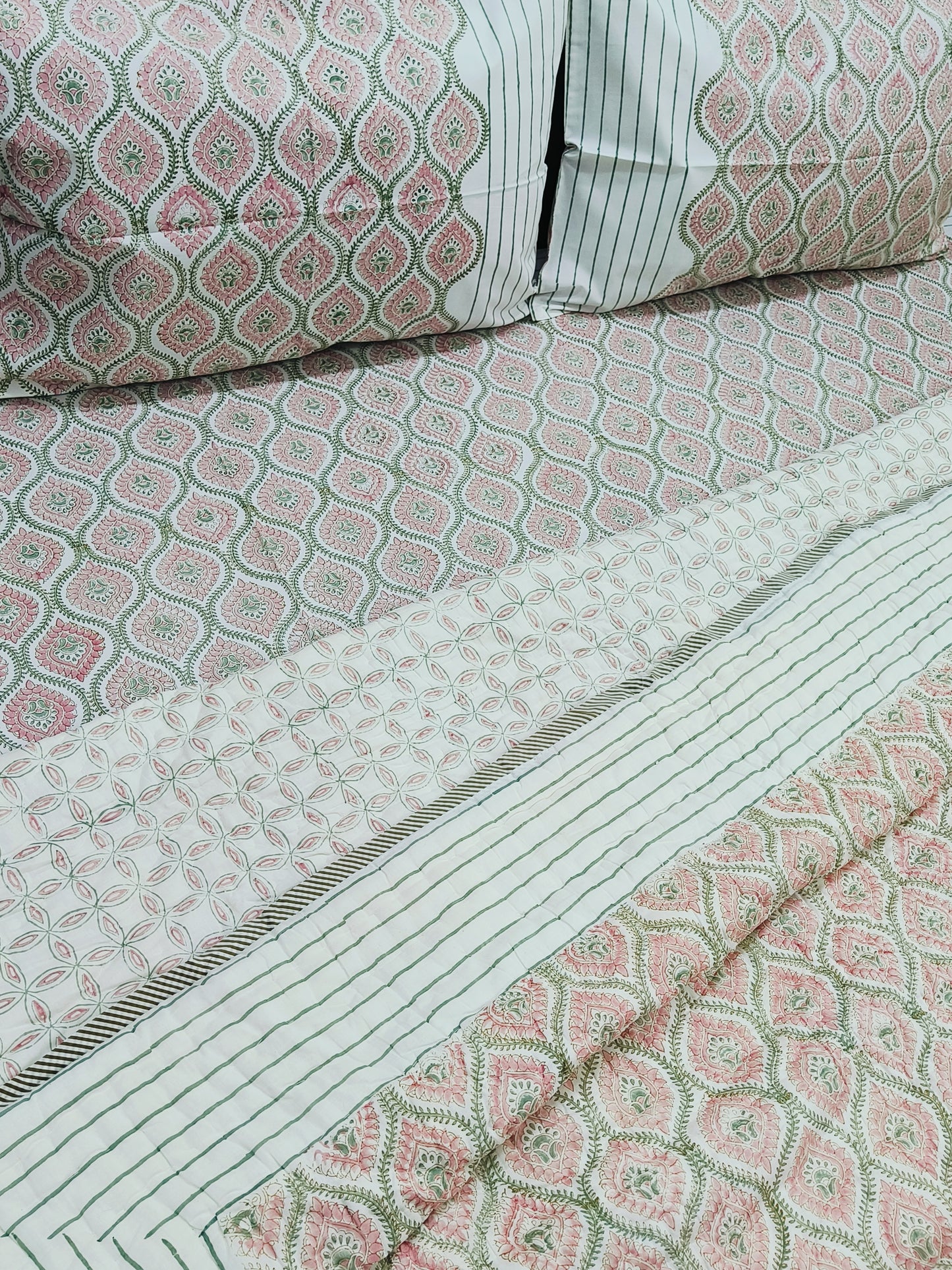 Bedding Sets (Dispatch Time 24 Hours)