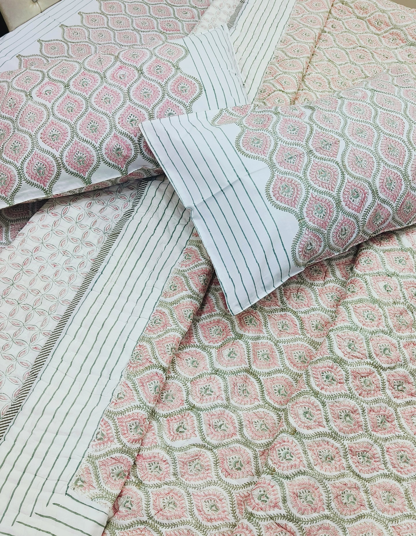 Bedding Sets (Dispatch Time 24 Hours)