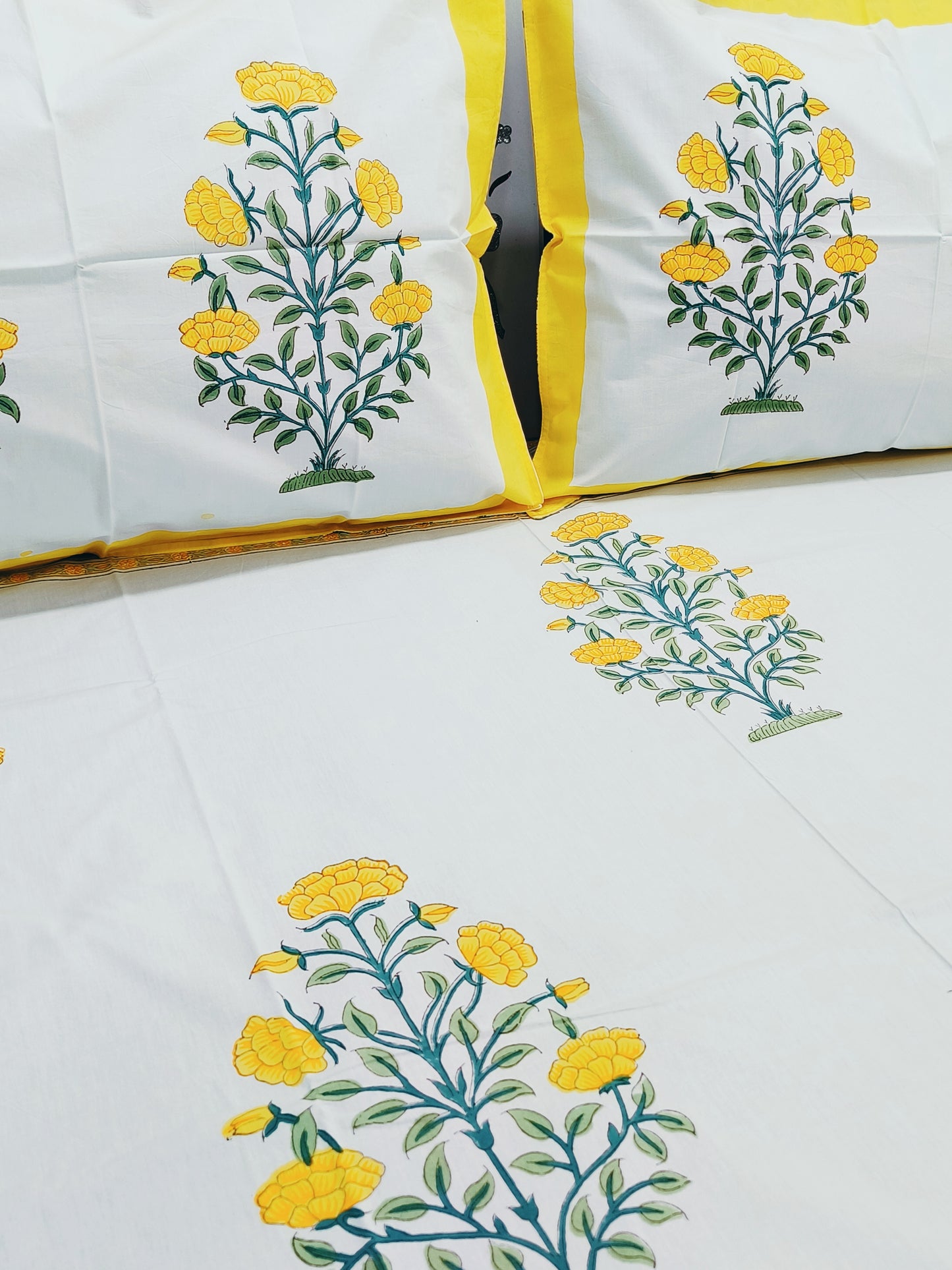 Handblock Printed Premium Bedsheets (Dispatch Time 24 Hours)