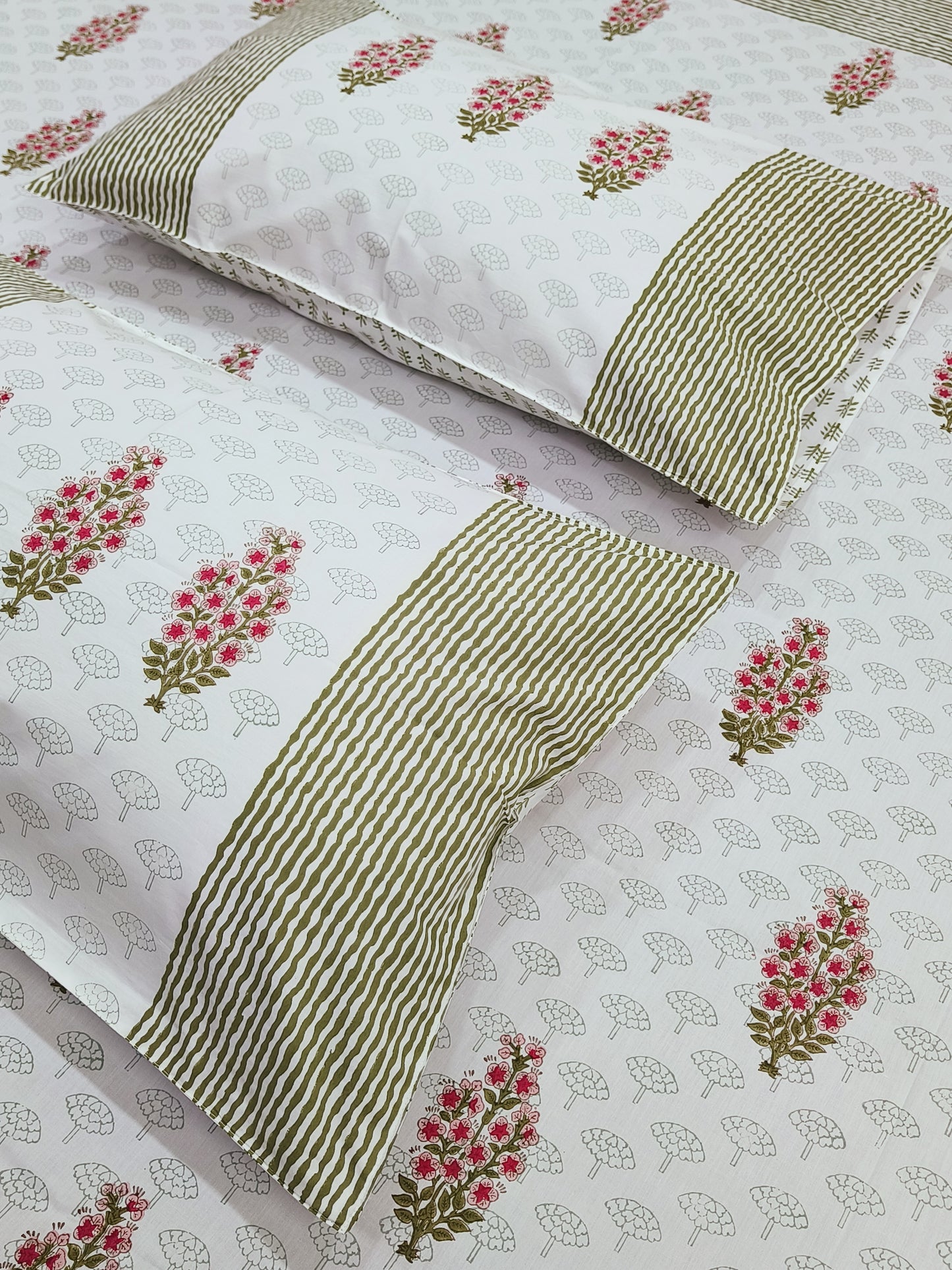 FRESH ARRIVAL Handblock Printed Premium Bedsheets(Dispatch Time 24 Hours)