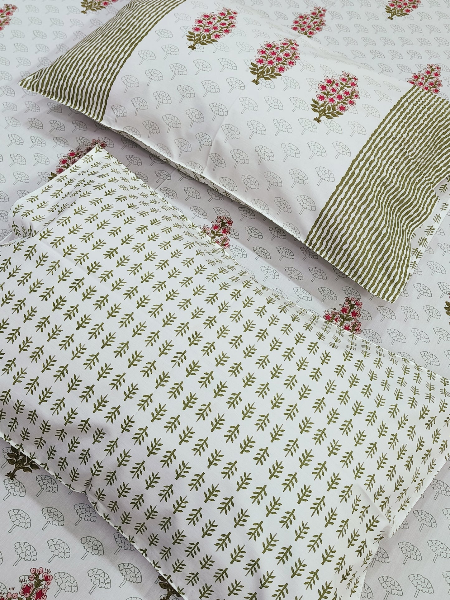 FRESH ARRIVAL Handblock Printed Premium Bedsheets(Dispatch Time 24 Hours)