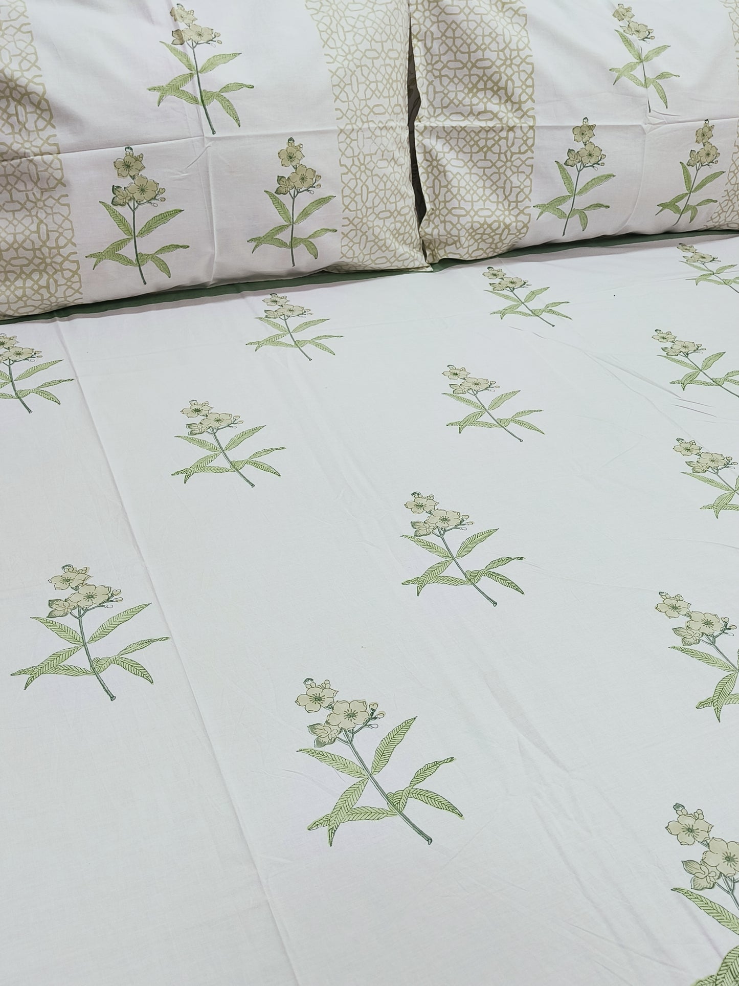 FRESH ARRIVAL Handblock Printed Premium Bedsheets(Dispatch Time 24 Hours)