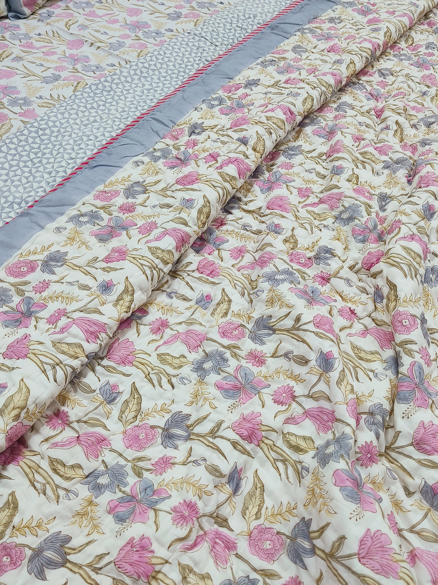 FRESH ARRIVAL Single Bed Quilts