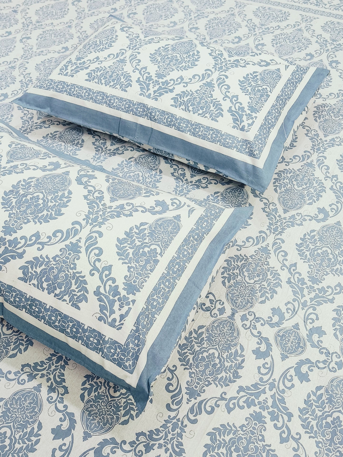 FRESH ARRIVALS Gulbahaar King Size Bedsheets