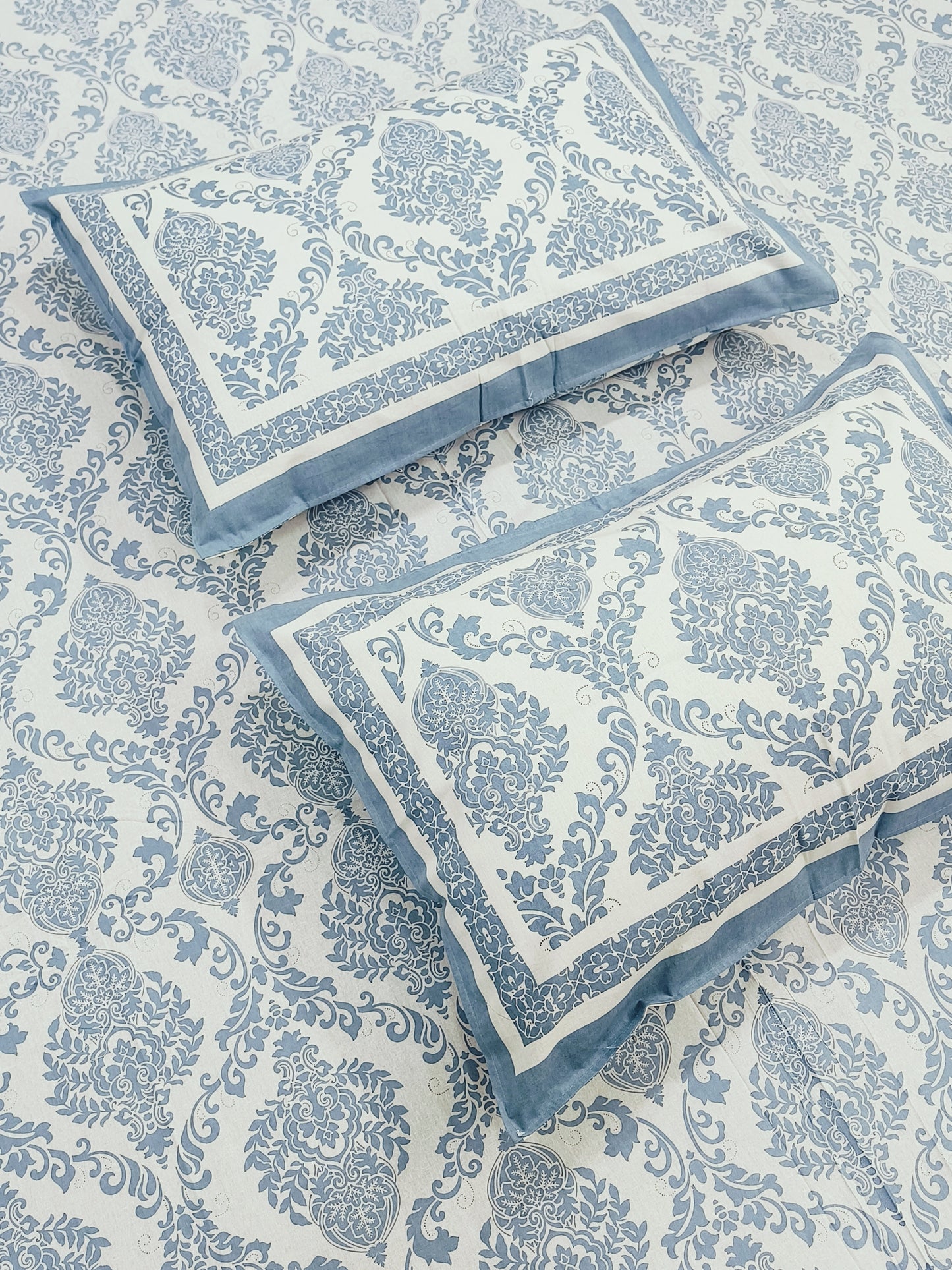 FRESH ARRIVALS Gulbahaar King Size Bedsheets