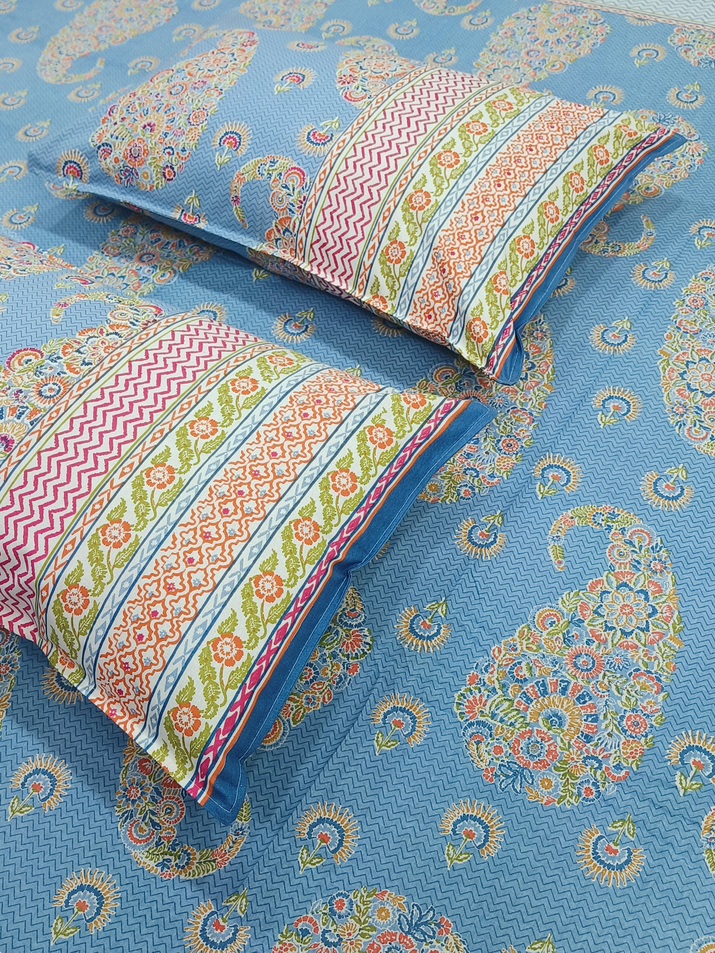 FRESH ARRIVALS Gulbahaar King Size Bedsheets