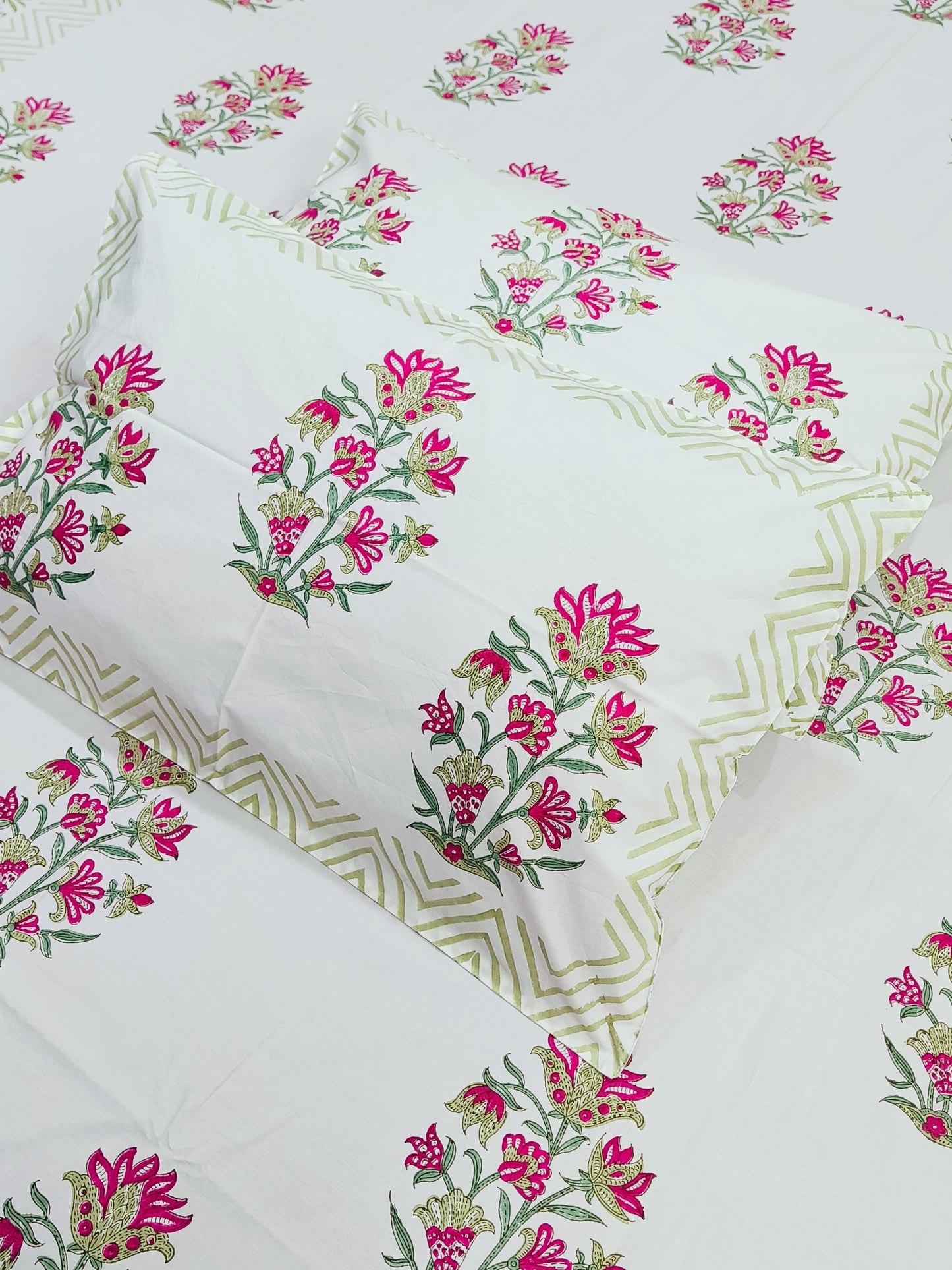 FRESH ARRIVAL Handblock Printed Premium Bedsheets(Dispatch Time 24 Hours)