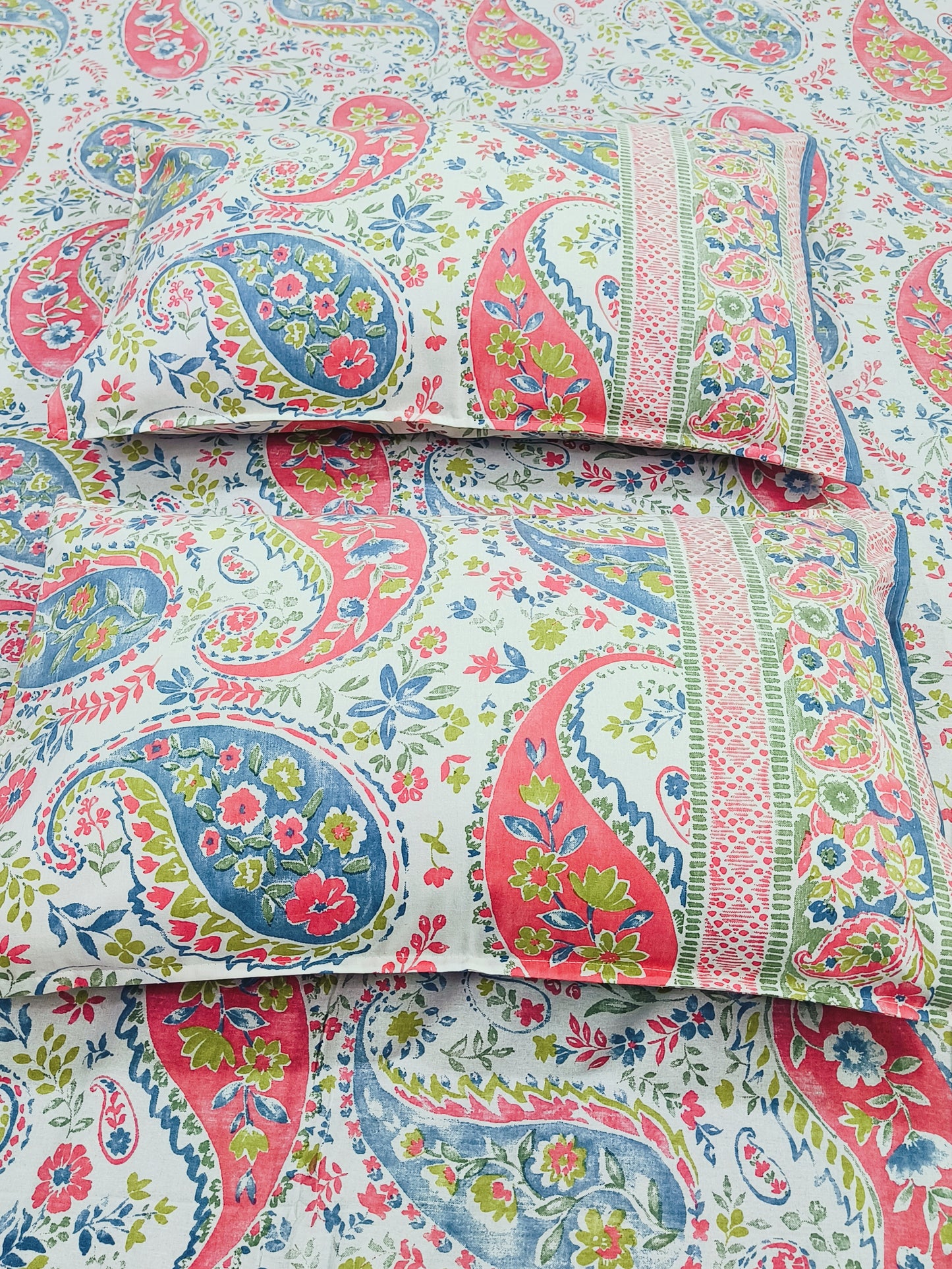 Gulbahaar King Size Bedsheets(Dispatch Time 24 Hours)