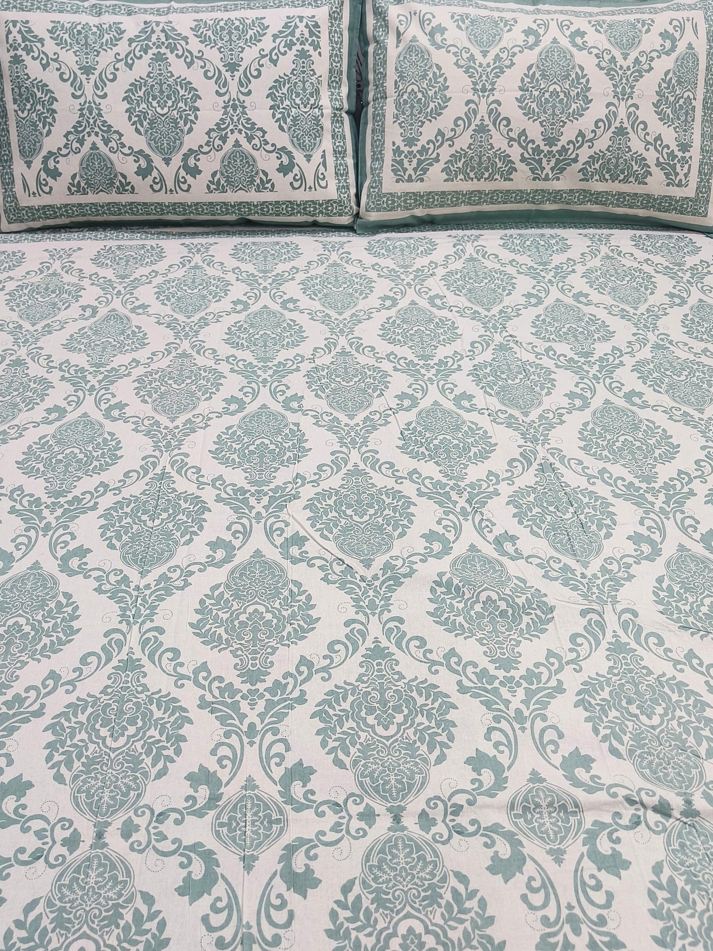 FRESH ARRIVALS Gulbahaar King Size Bedsheets(Dispatch Time 24 Hours)