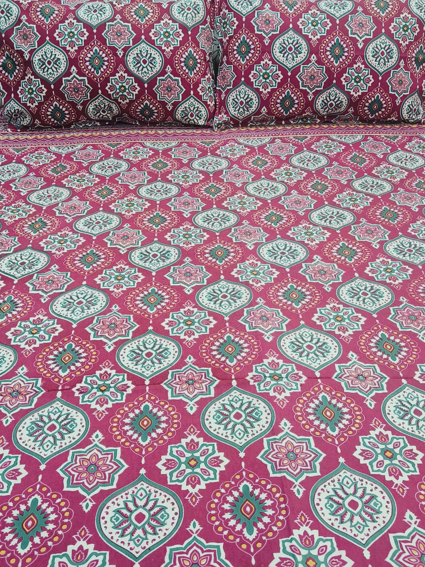 FRESH ARRIVAL! Floral Sadabahaar Bedsheets(Dispatch Time 24 Hours)
