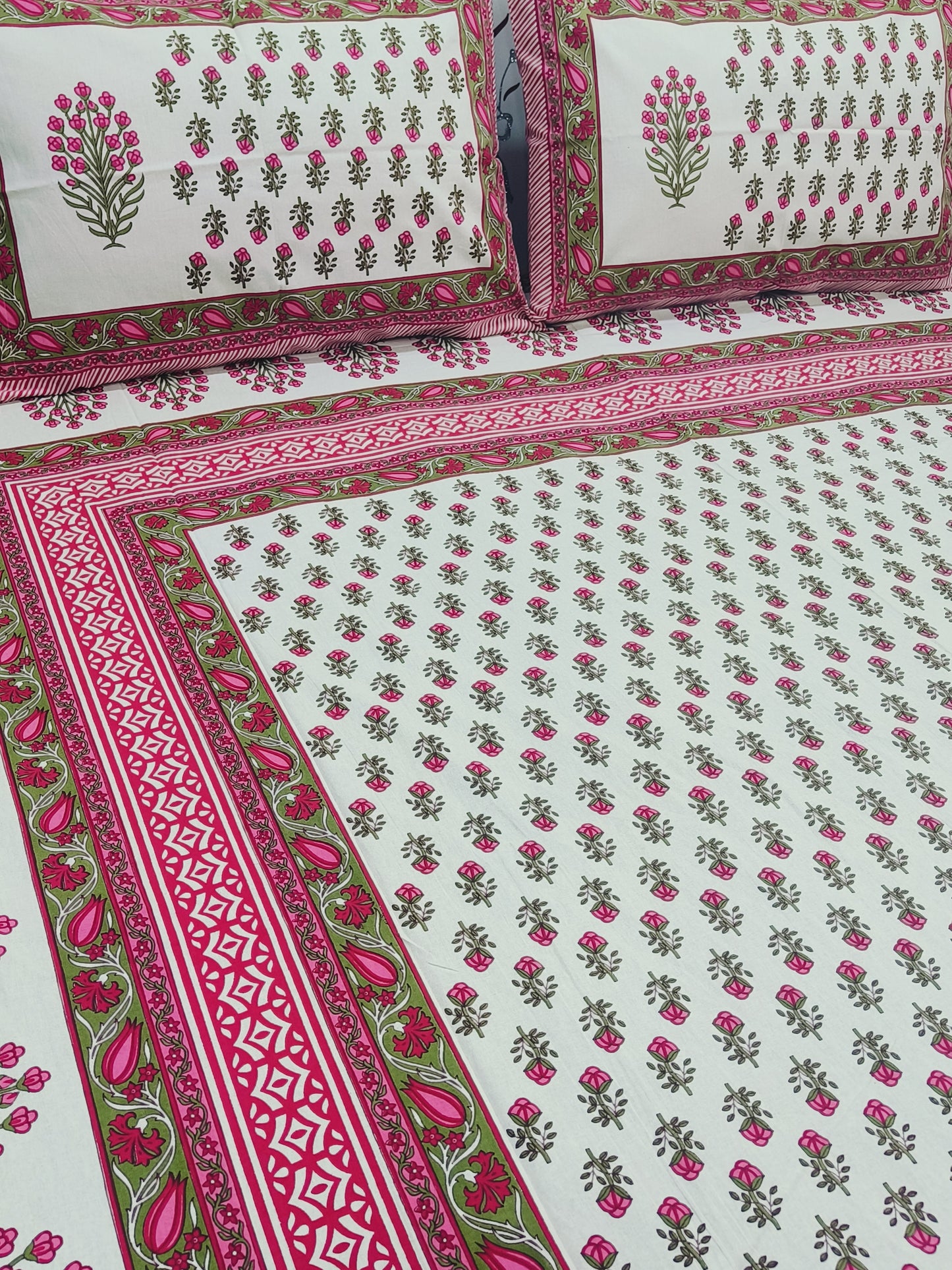 FRESH ARRIVAL! Floral Sadabahaar Bedsheets(Dispatch Time 24 Hours)