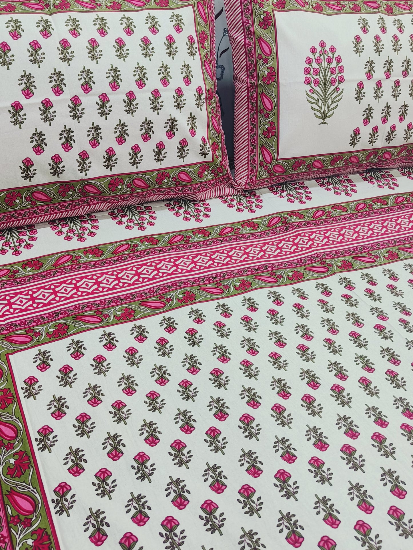 FRESH ARRIVAL! Floral Sadabahaar Bedsheets(Dispatch Time 24 Hours)