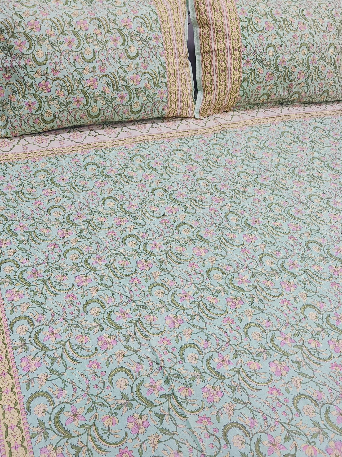 FRESH ARRIVAL! Floral Sadabahaar Bedsheets(Dispatch Time 24 Hours)