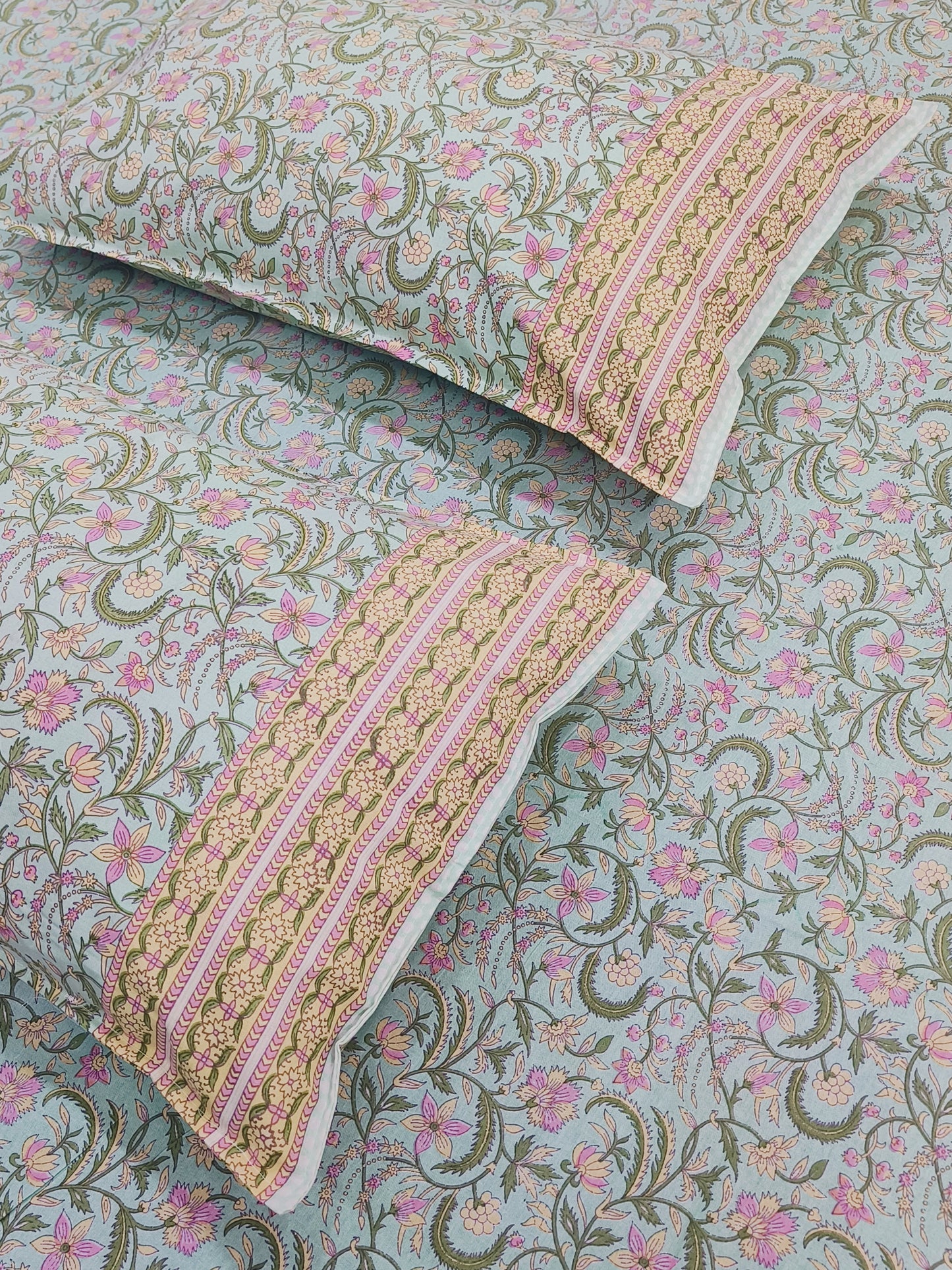 FRESH ARRIVAL! Floral Sadabahaar Bedsheets(Dispatch Time 24 Hours)