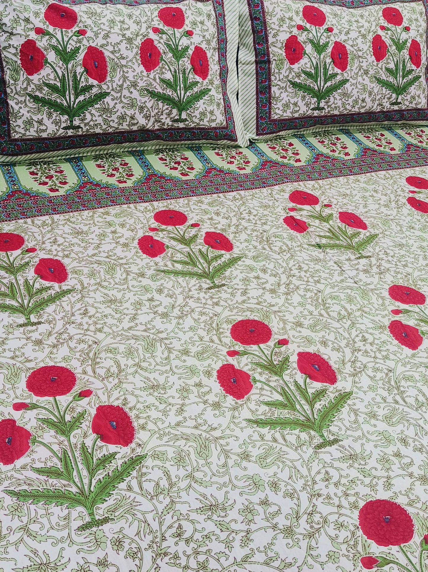 FRESH ARRIVALS Gulbahaar King Size Bedsheets(Dispatch Time 24 Hours)