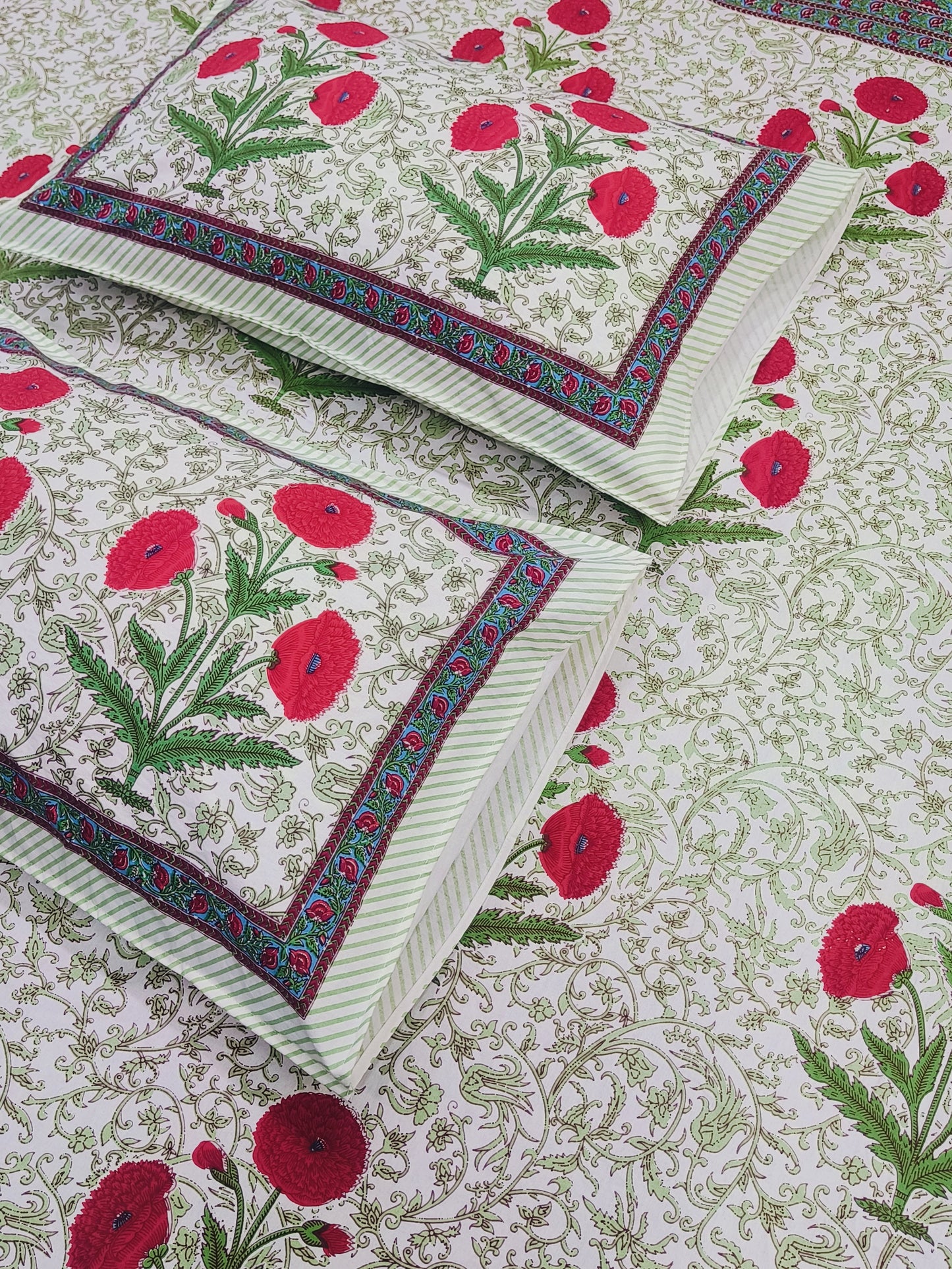 FRESH ARRIVALS Gulbahaar King Size Bedsheets(Dispatch Time 24 Hours)