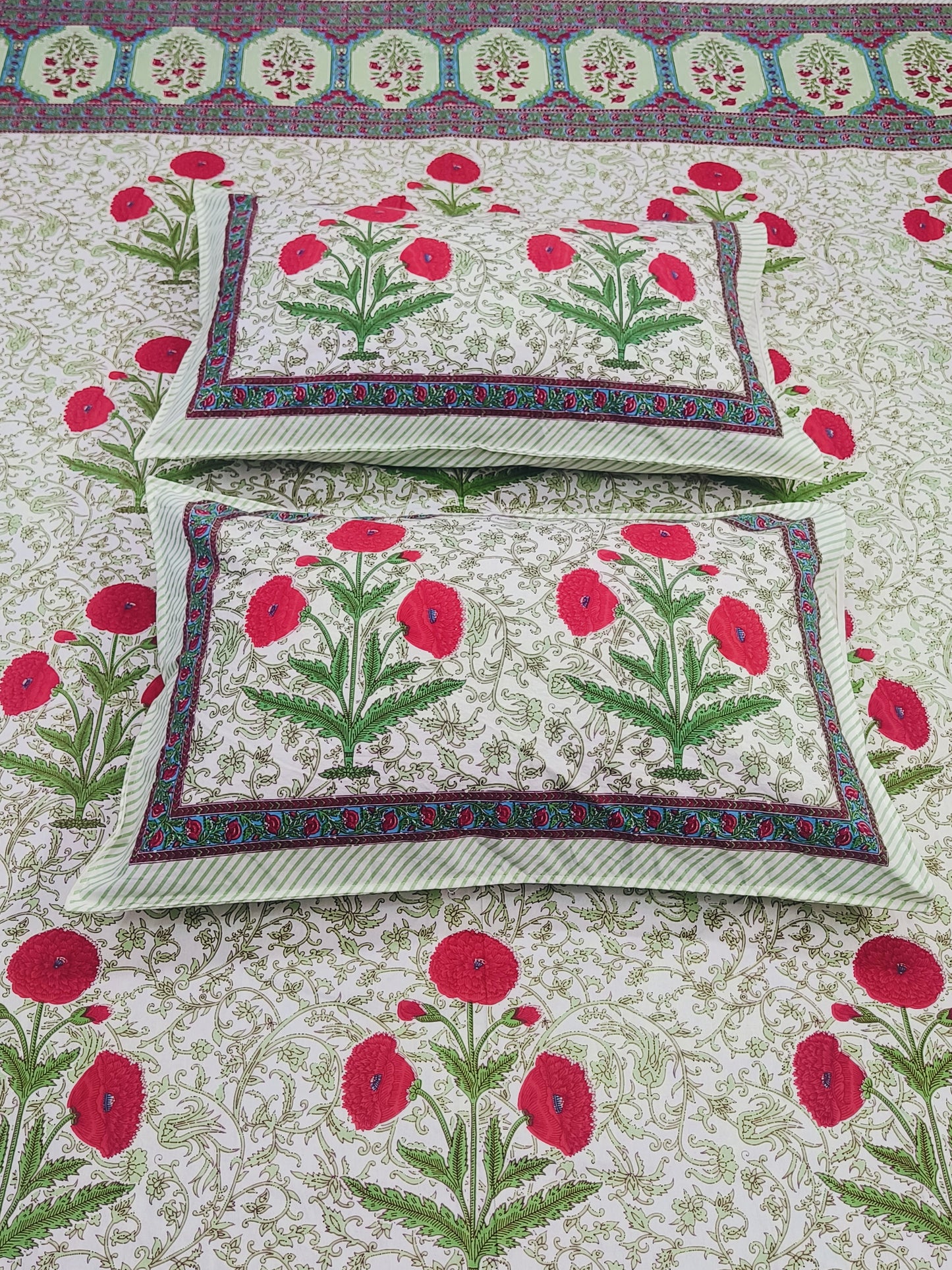 FRESH ARRIVALS Gulbahaar King Size Bedsheets(Dispatch Time 24 Hours)