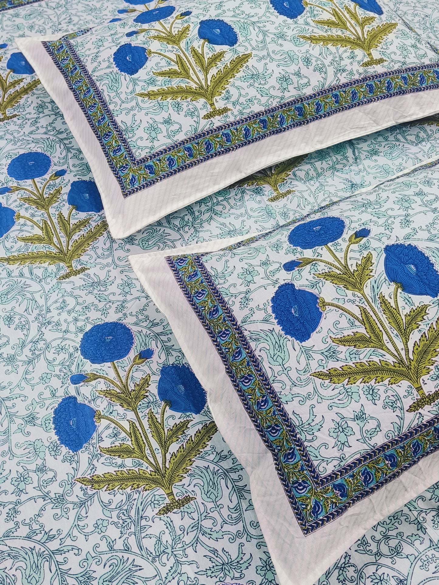 FRESH ARRIVALS Gulbahaar King Size Bedsheets(Dispatch Time 24 Hours)