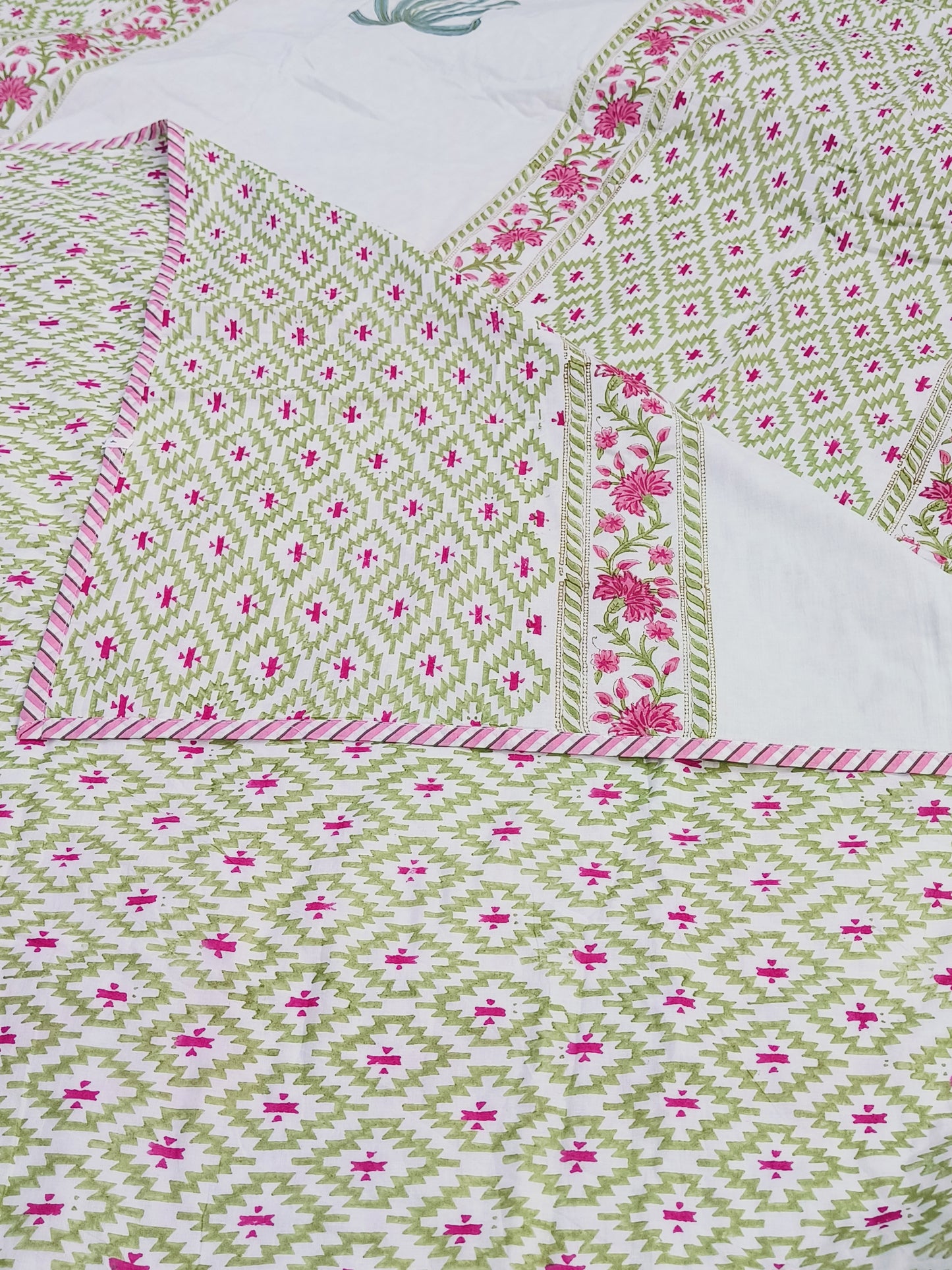 FRESH ARRIVAL Handblock Printed Premium Double Bed Dohars