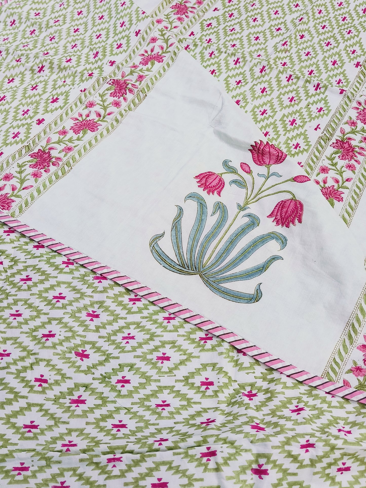FRESH ARRIVAL Handblock Printed Premium Double Bed Dohars