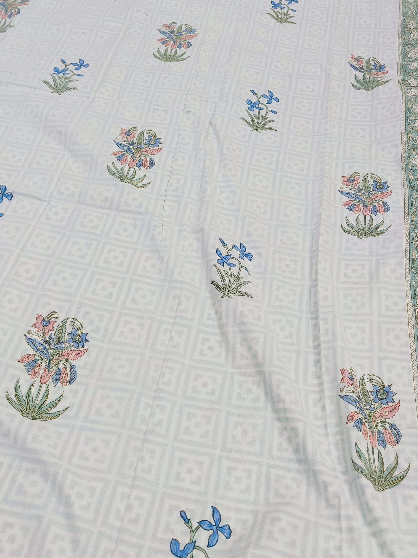 FRESH ARRIVAL Handblock Printed Premium Double Bed Dohars
