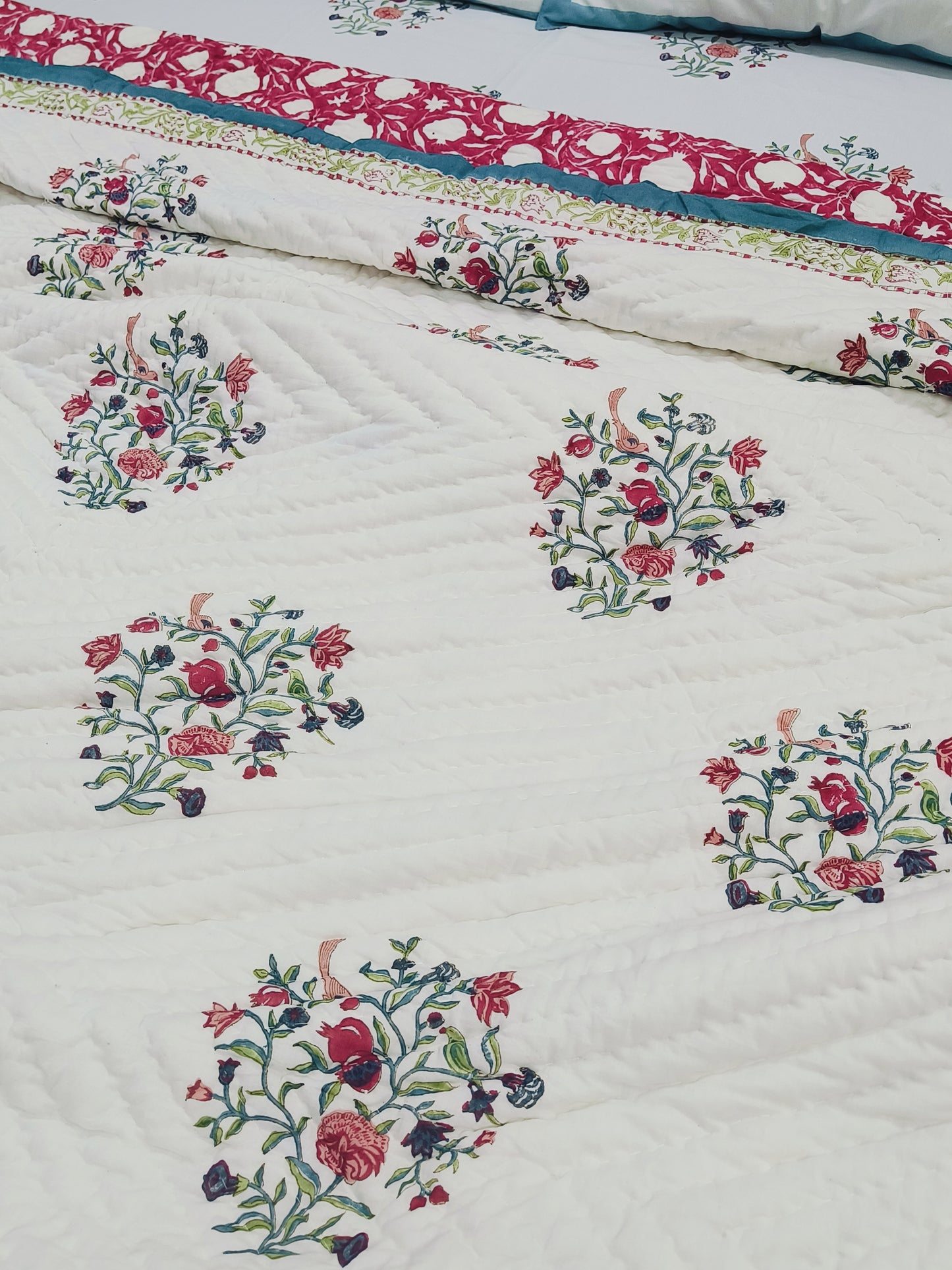 FRESH ARRIVAL Quilts (Double Bed)