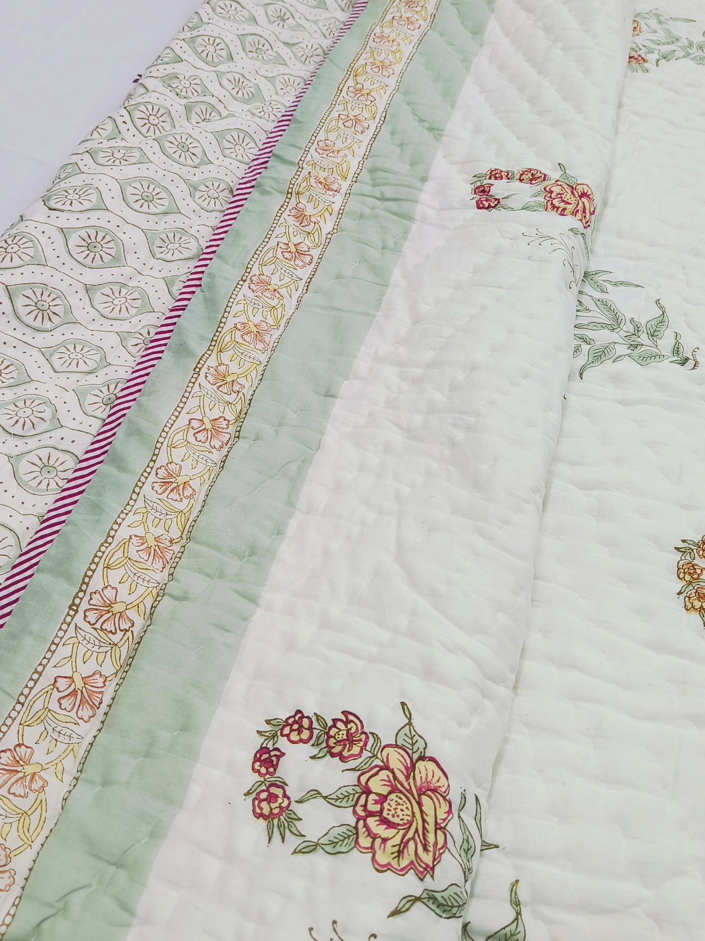 FRESH ARRIVAL Quilts (Double Bed)