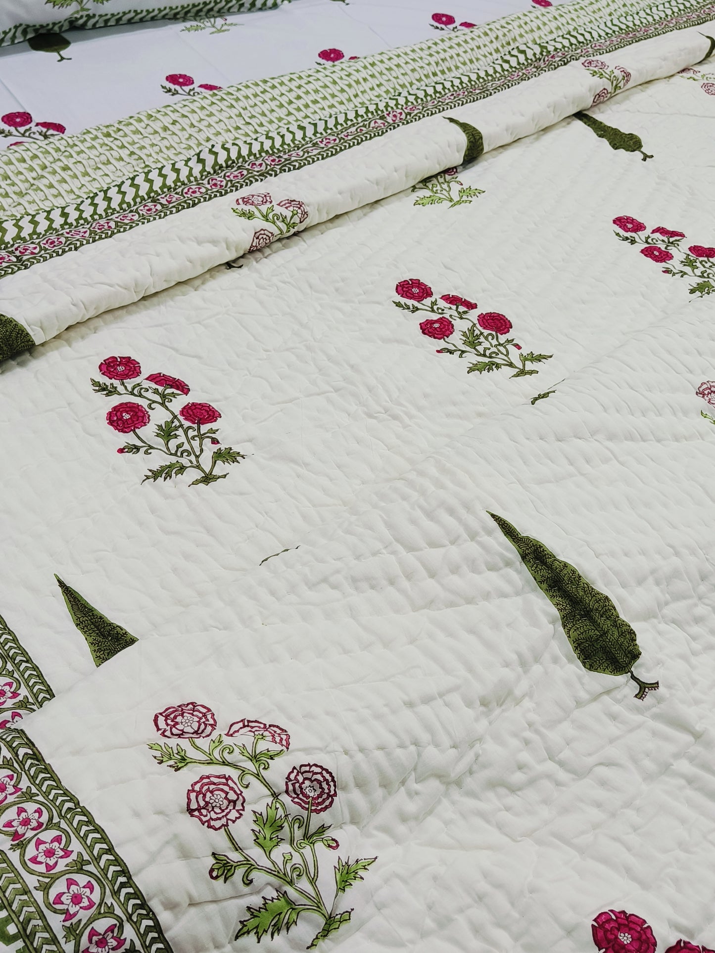 FRESH ARRIVAL Quilts (Double Bed)