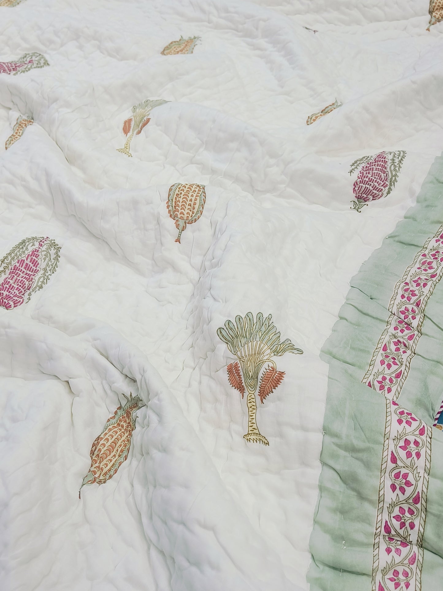 FRESH ARRIVAL Quilts (Double Bed)