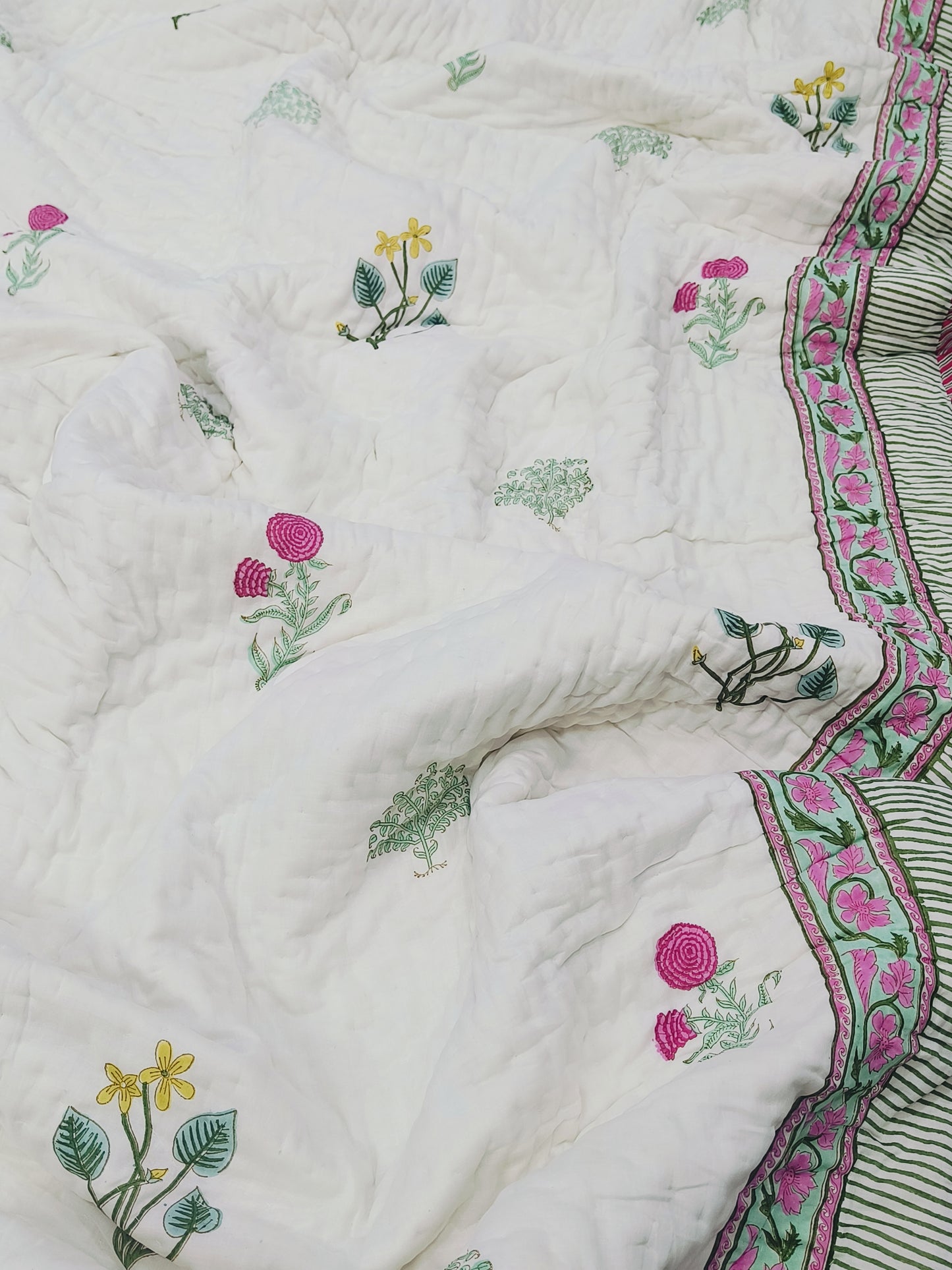FRESH ARRIVAL Quilts (Double Bed)