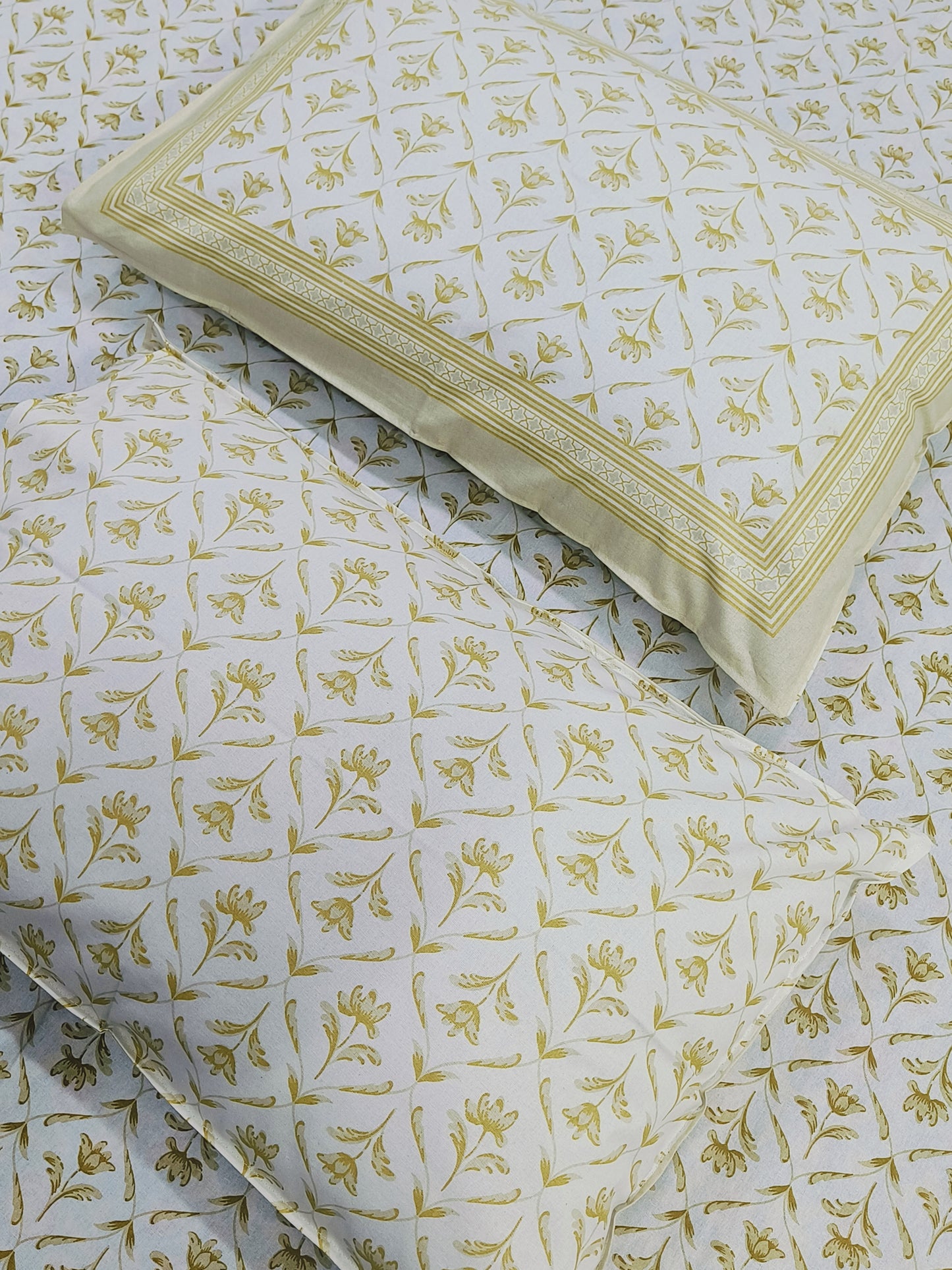 FRESH ARRIVAL! Floral Sadabahaar Bedsheets(Dispatch Time 24 Hours)